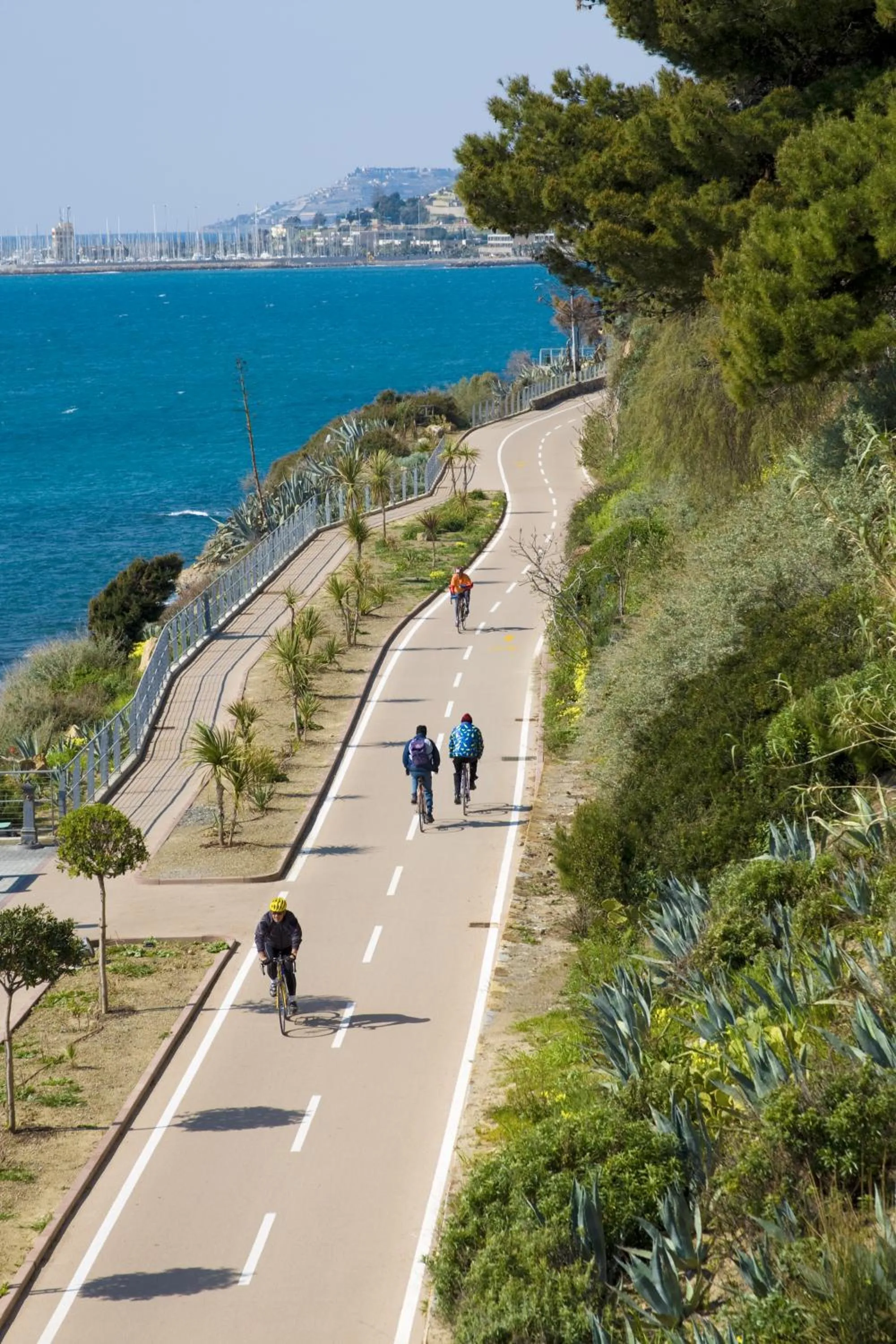 Cycling in Hotel Riviera dei Fiori