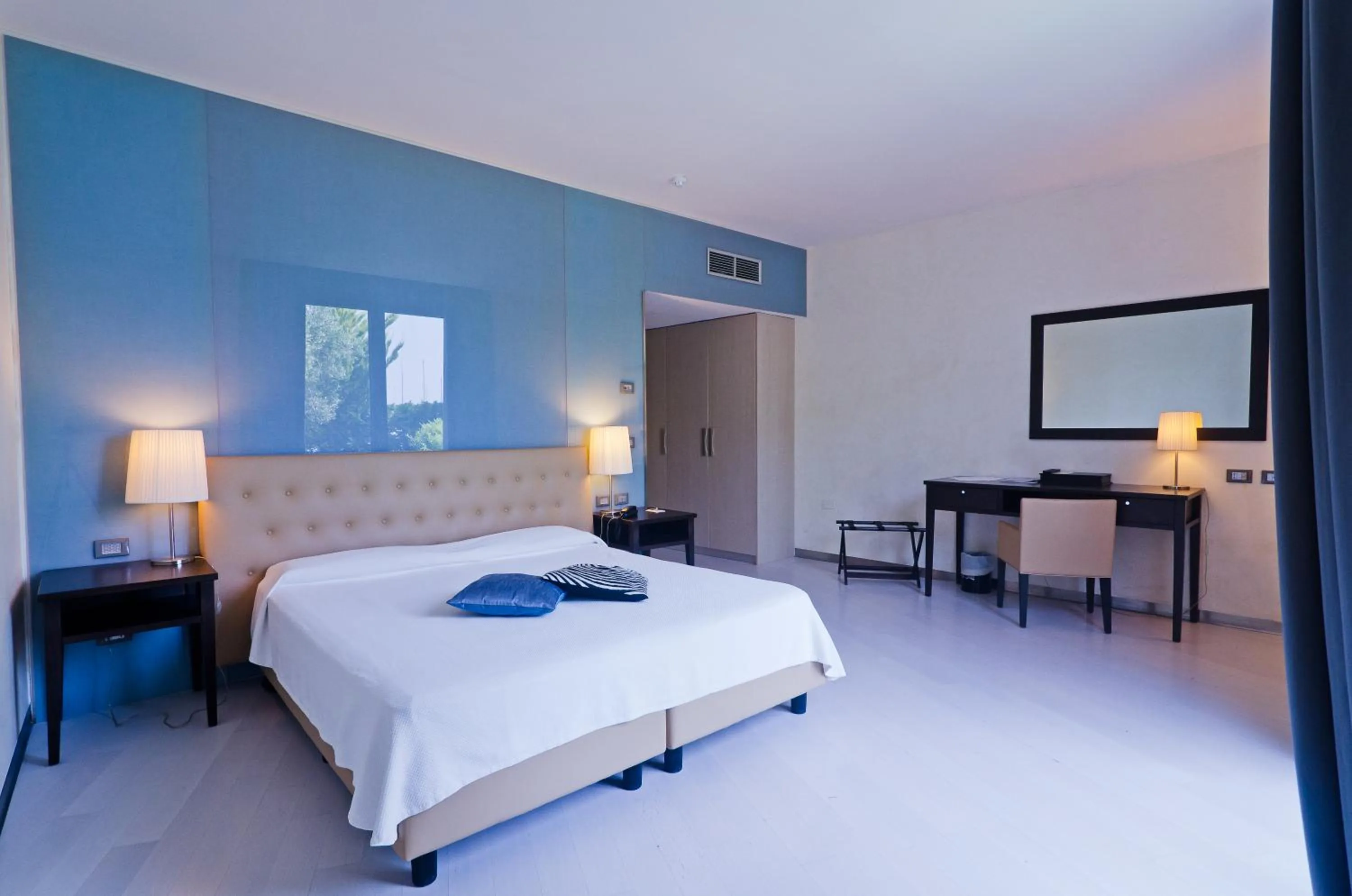 Bed in Hotel Riviera dei Fiori