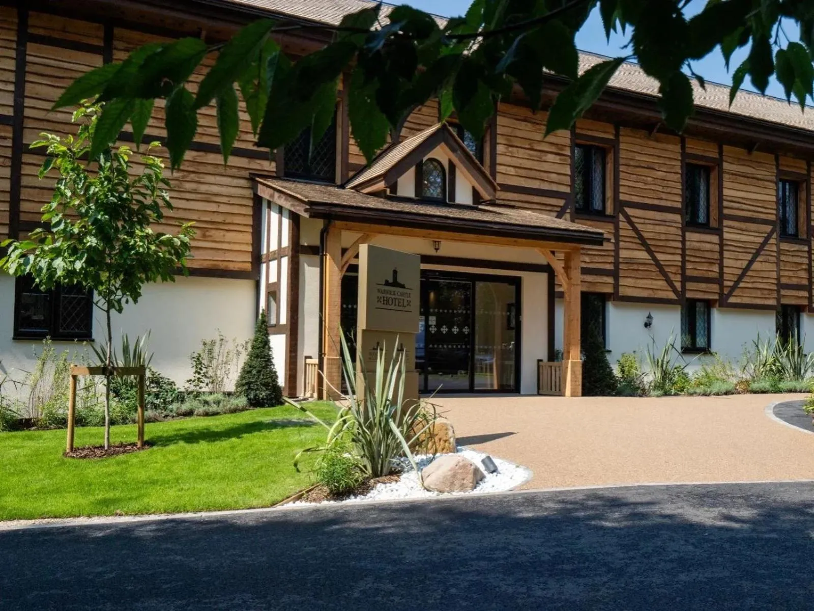 Property building in Warwick Castle Hotel & Knight's Village