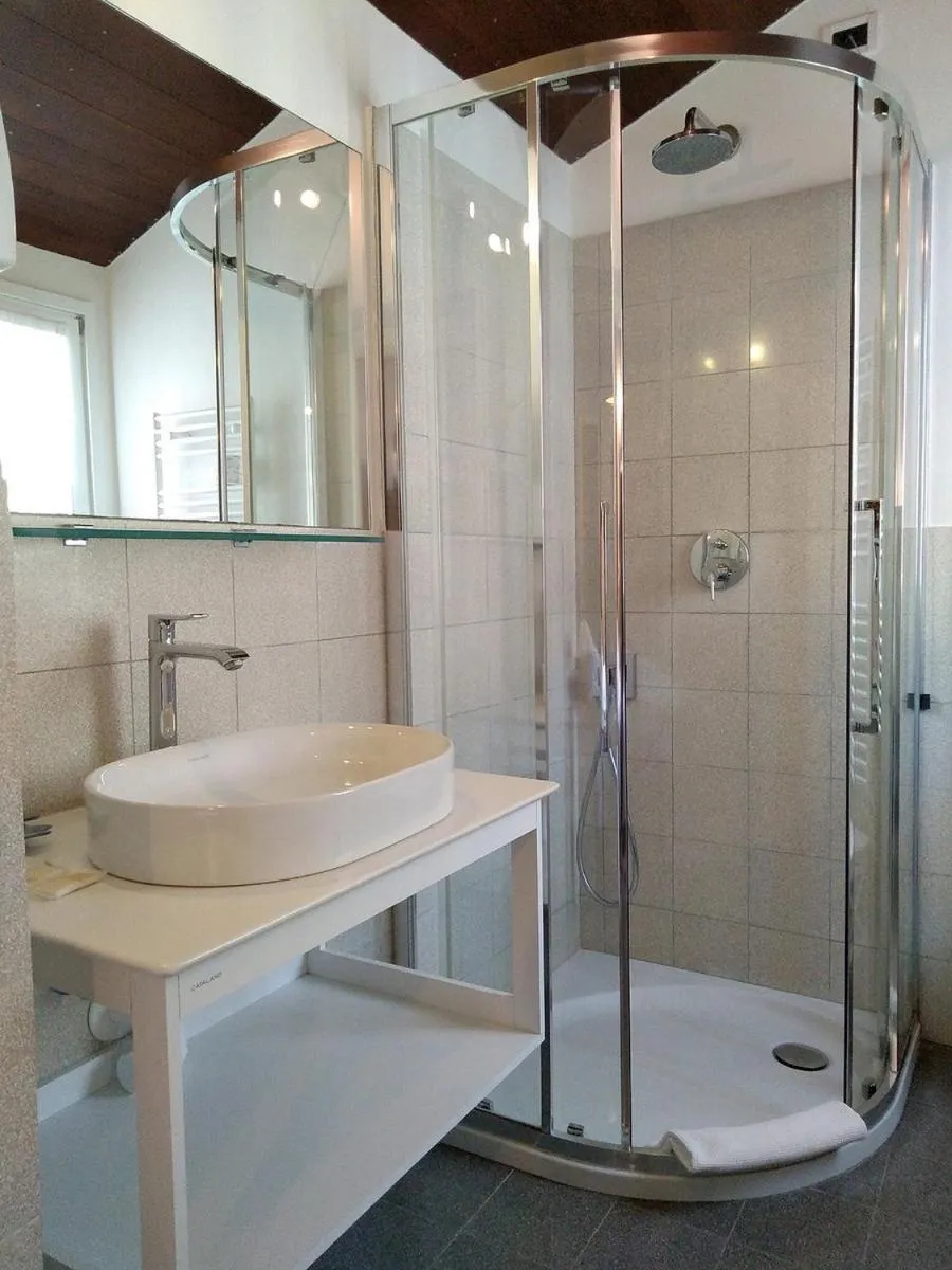 Bathroom in Hotel Gianni Franzi