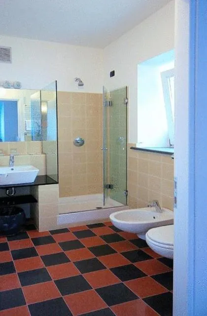 Bathroom in Hotel Gianni Franzi