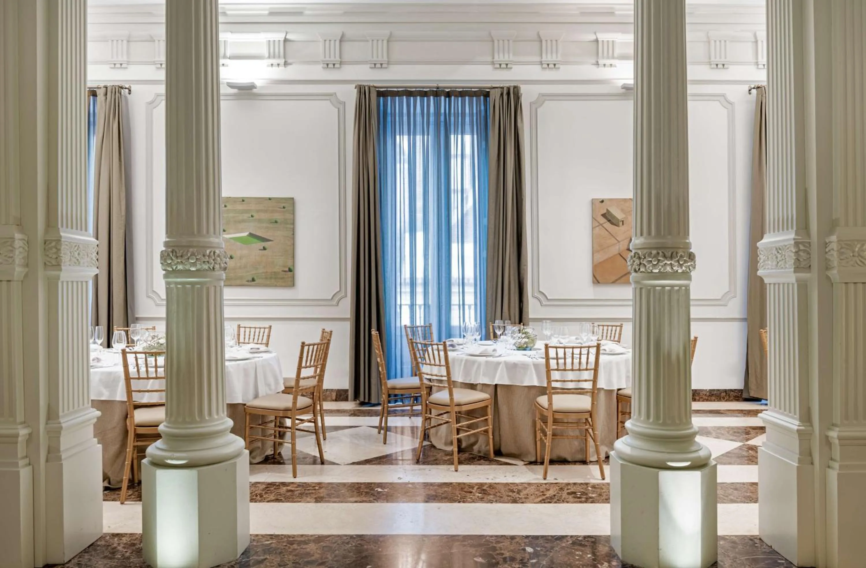 Meeting/conference room in NH Collection Madrid Palacio de Tepa