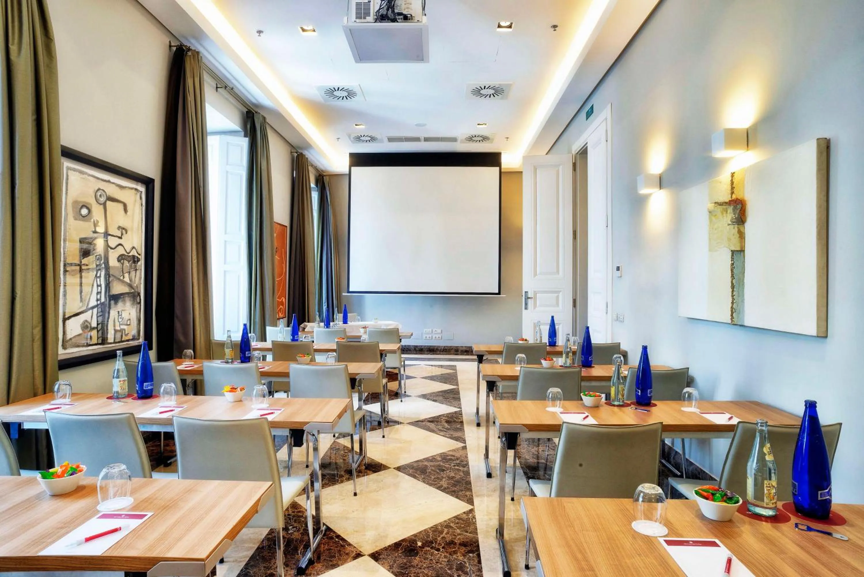 Bedroom in NH Collection Madrid Palacio de Tepa