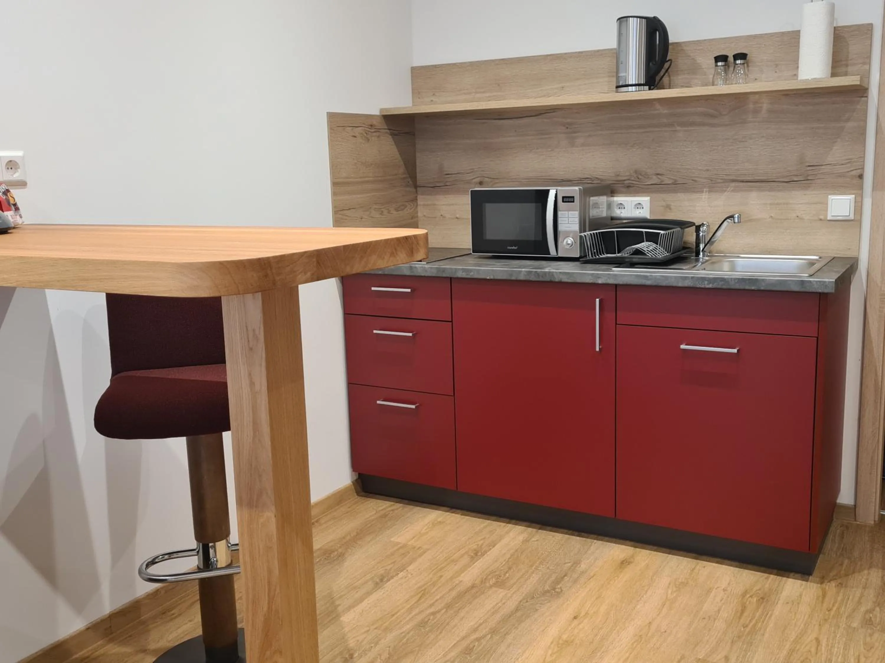 Kitchen or kitchenette in M-A-S-Hotel