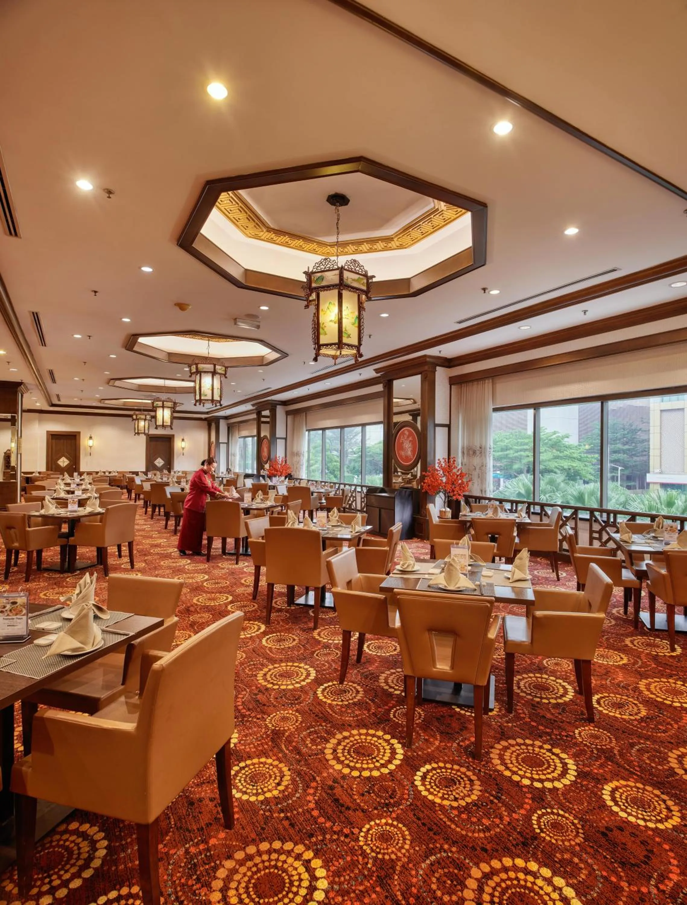 Restaurant/places to eat in Mardhiyyah Hotel and Suites