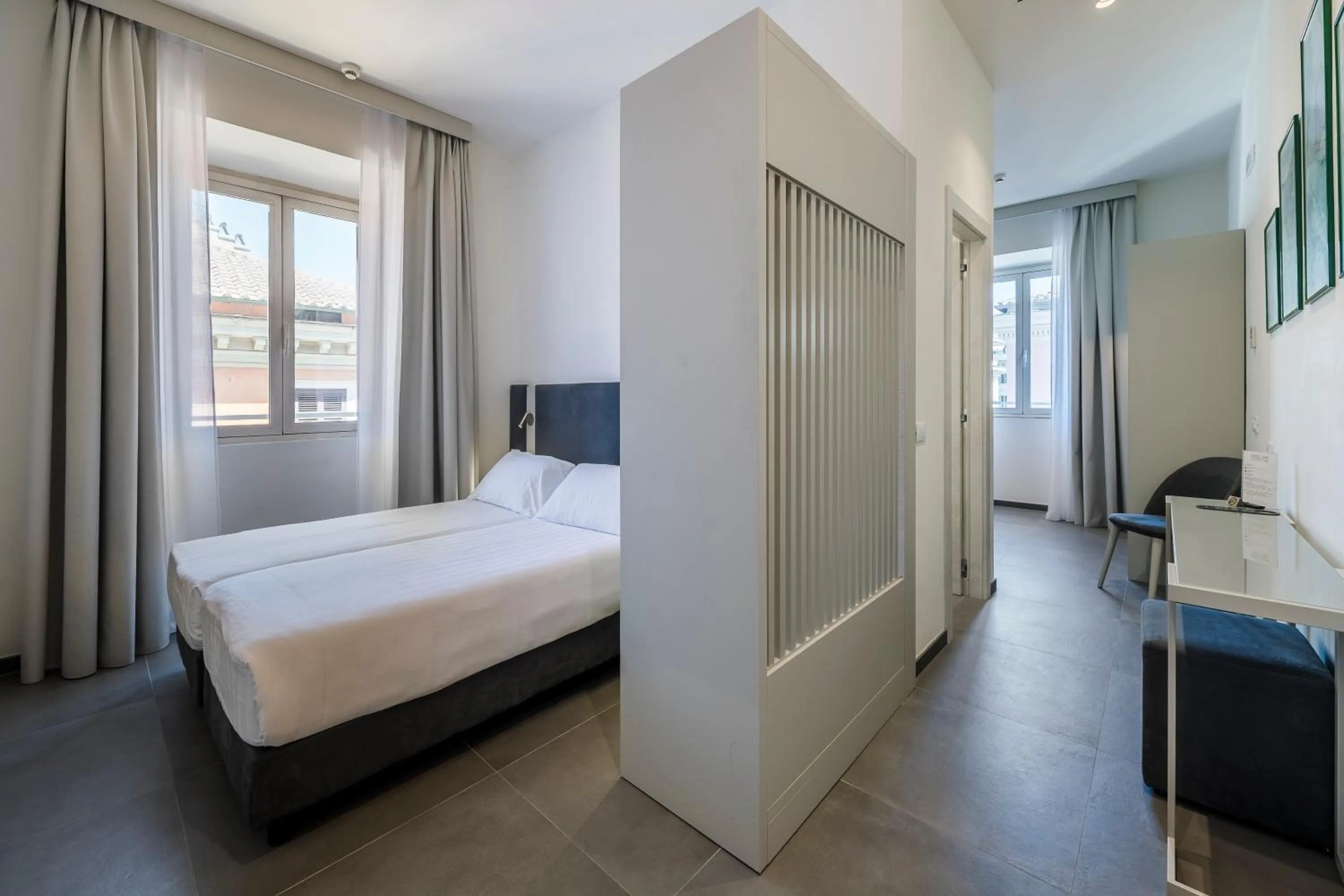 Bed in Hotel California