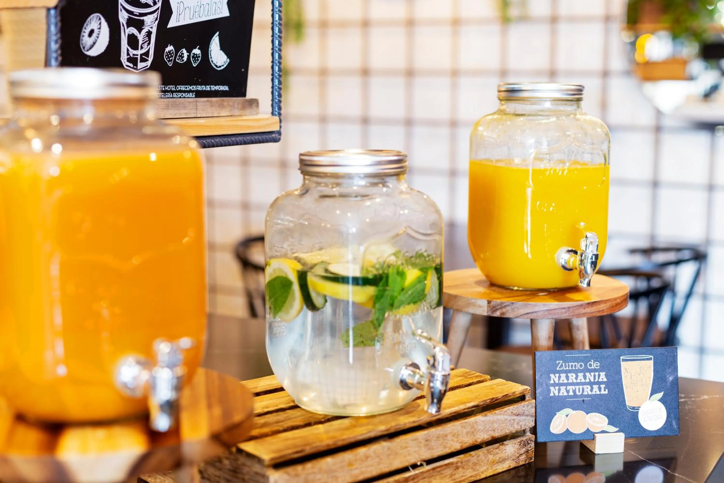 Drinks in Ibis Budget Oviedo