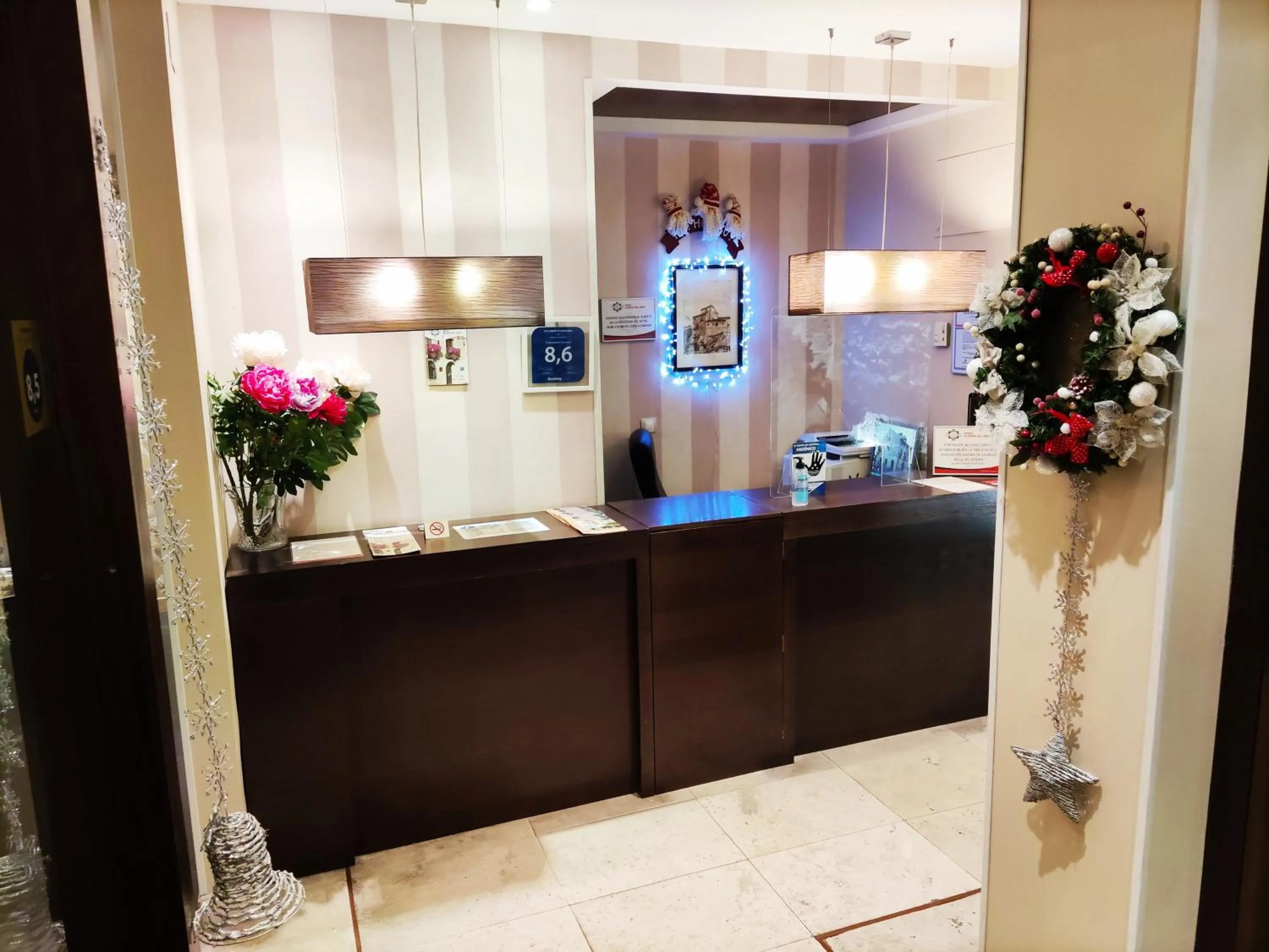 Hotel Puerta del Arco