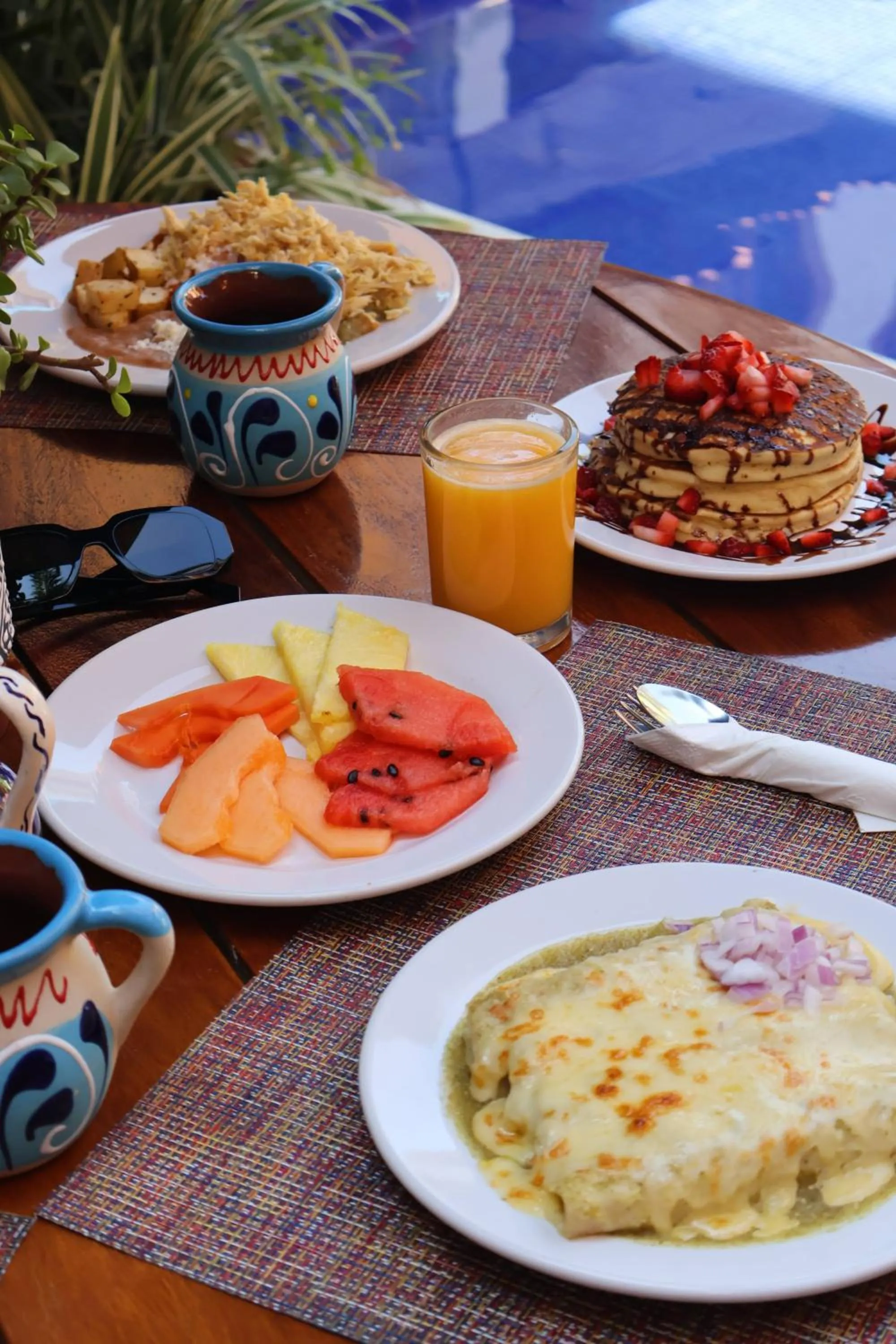 Food and drinks in Casa Lotería -Pueblito Sayulita- Colorful, Family and Relax Experience with Private Parking and Pool