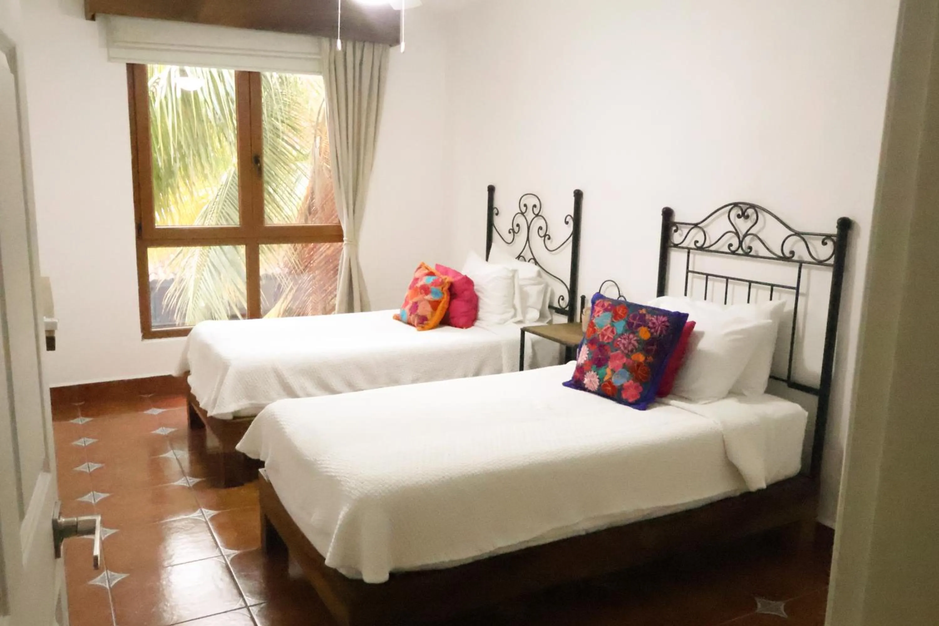 Bed in Casa Lotería -Pueblito Sayulita- Colorful, Family and Relax Experience with Private Parking and Pool
