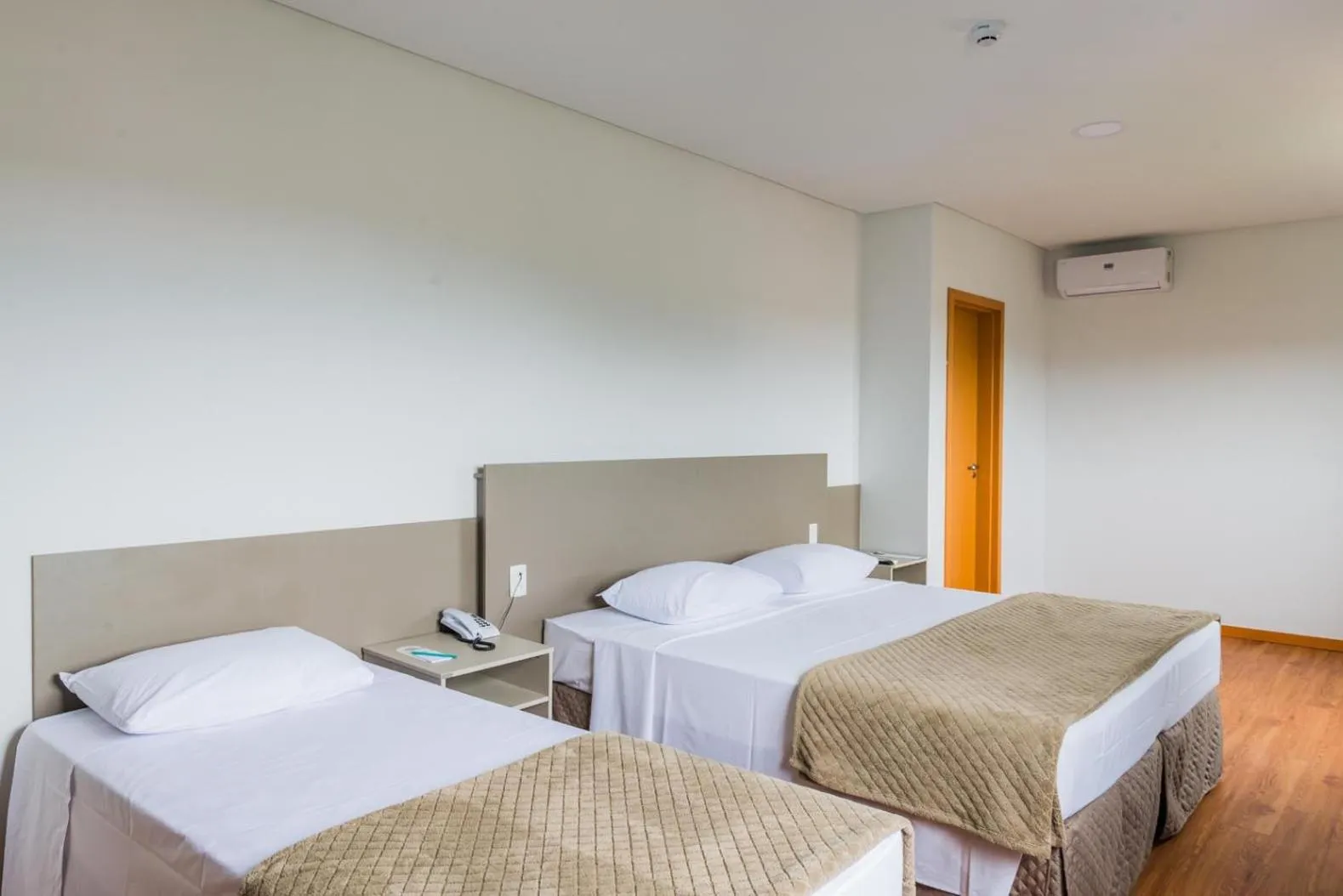 Bed in Tri Hotel São João Batista