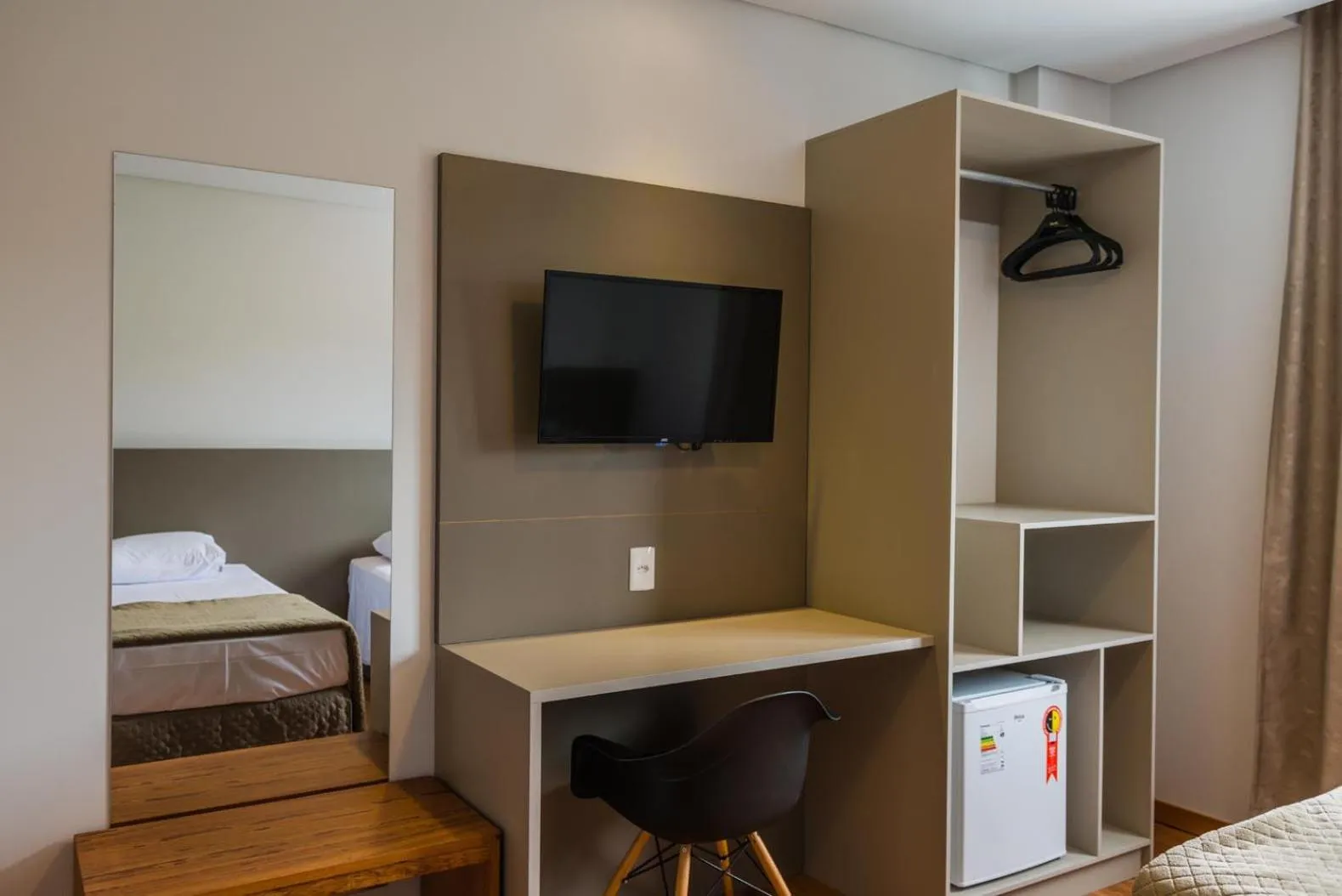 TV and multimedia, Bed in Tri Hotel São João Batista