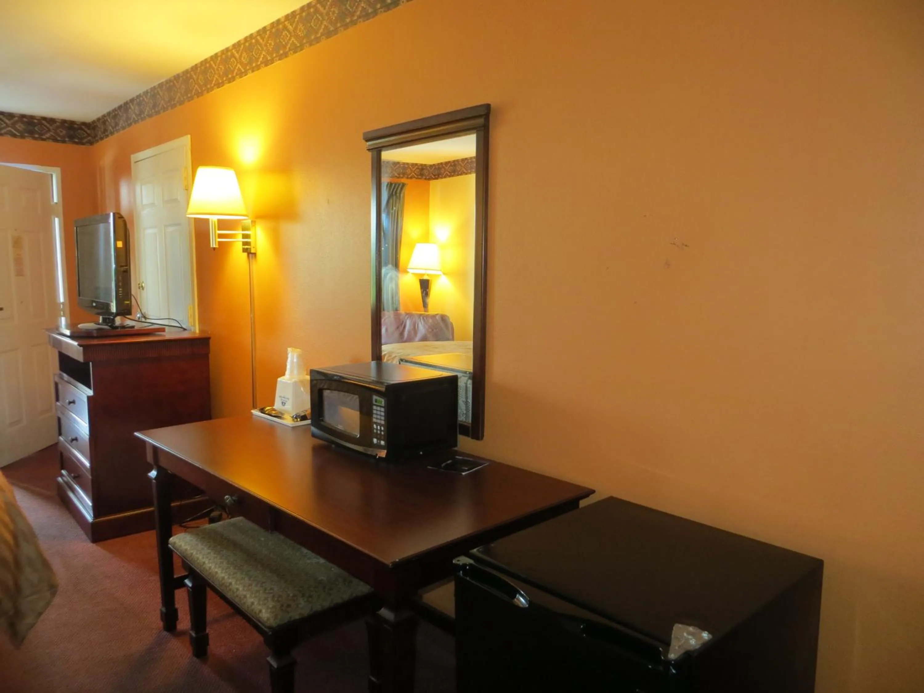 Bedroom in Motel 6-Ozark, AR