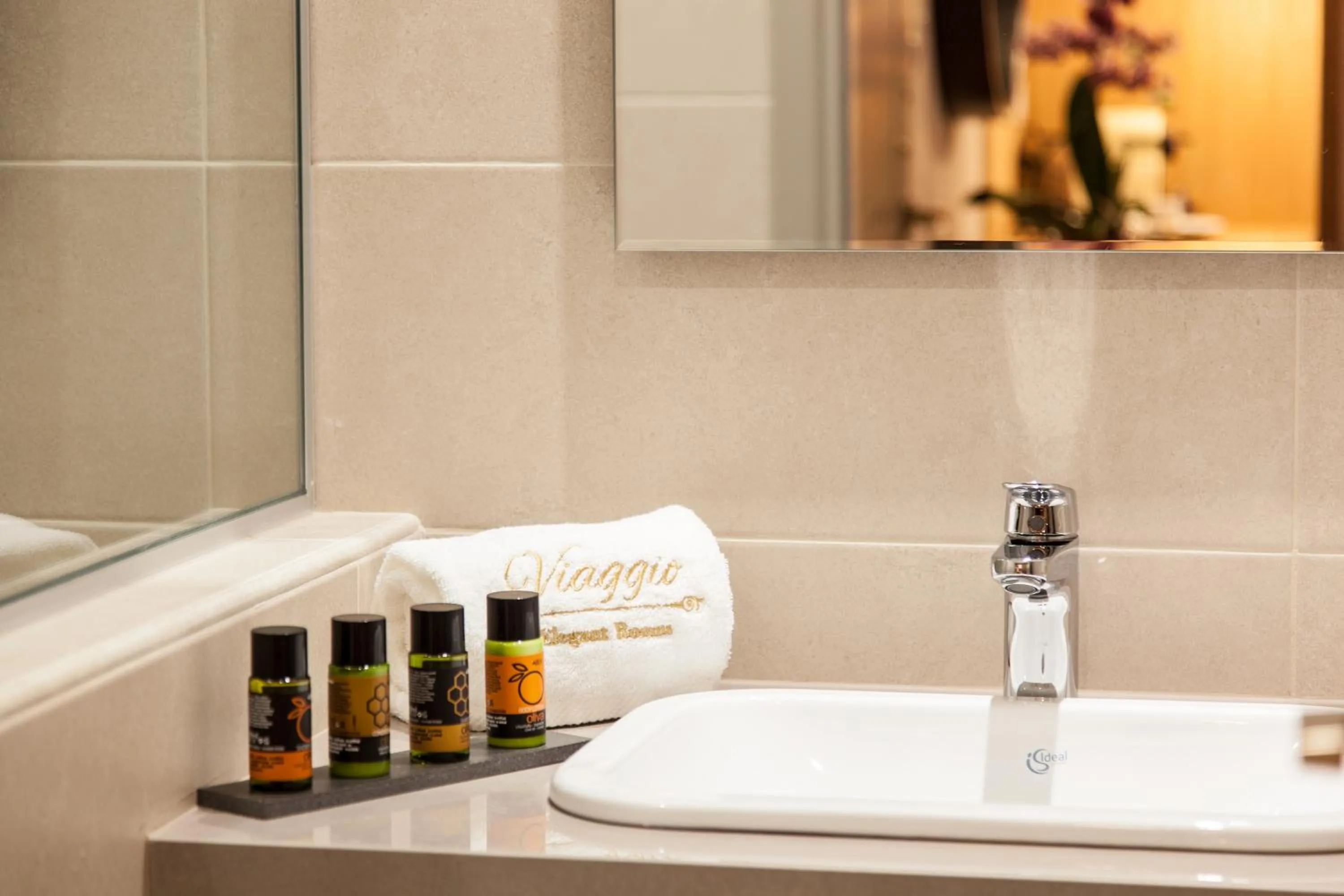 Bathroom in Viaggio Elegant Rooms