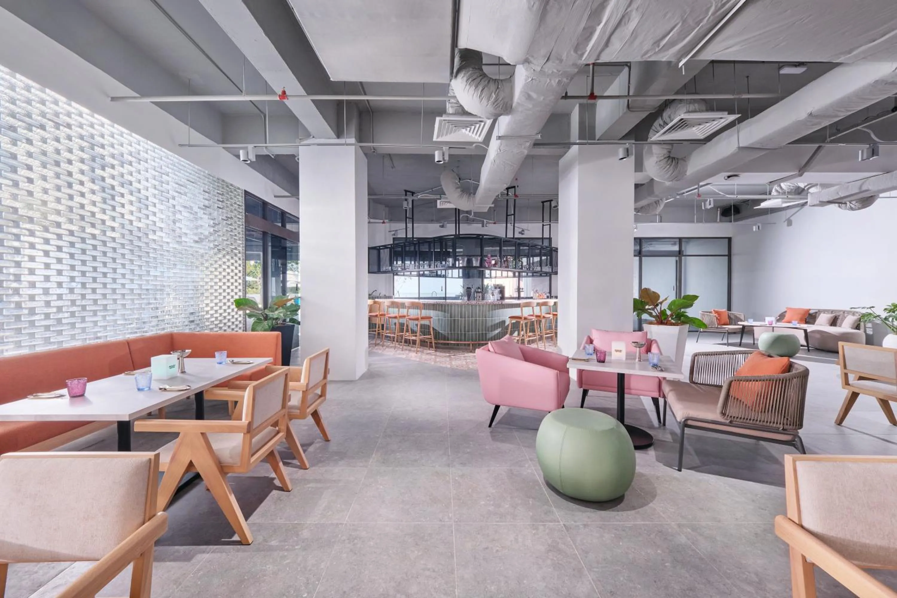 Restaurant/places to eat in M Social Resort Penang