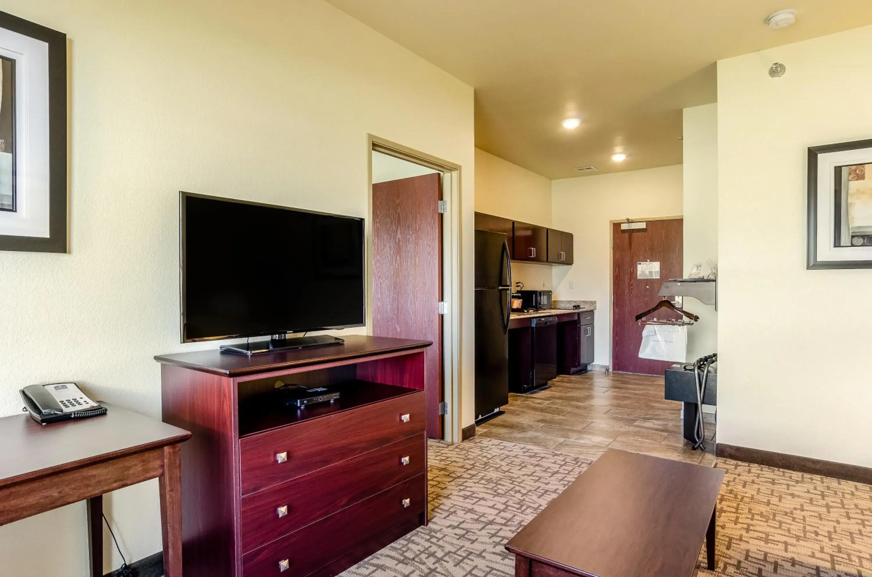 Studio - single occupancy - Disability Access in Cobblestone Hotel & Suites - Gering/Scottsbluff Studio - single occupancy - Disability Access in Cobblestone Hotel & Suites - Gering/Scottsbluff