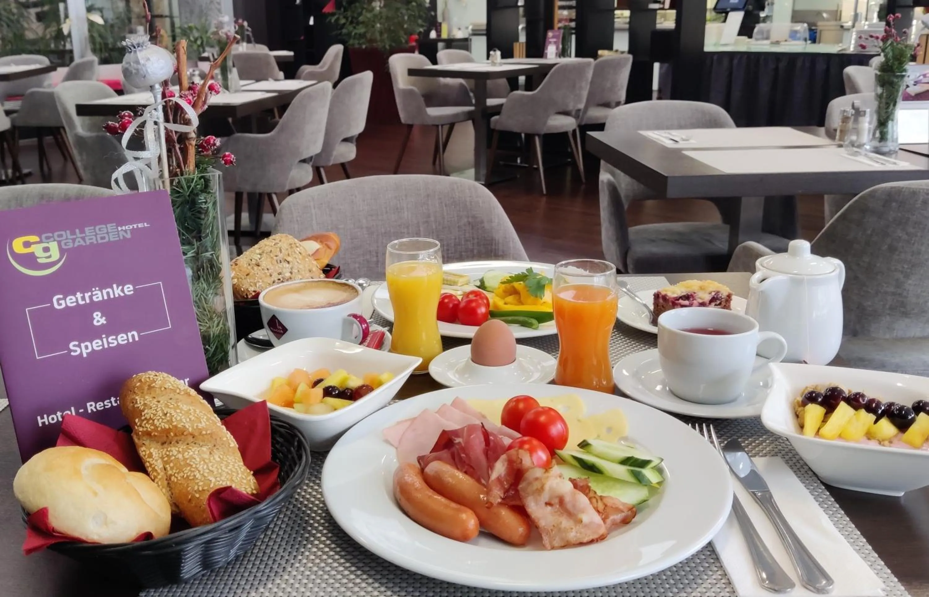 Breakfast in College Garden Hotel