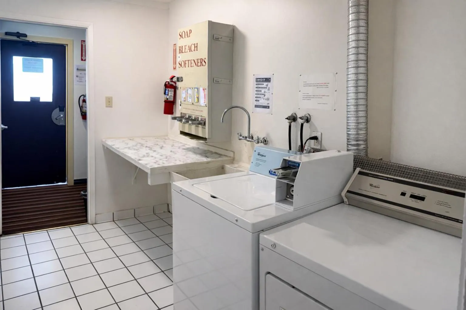 laundry in Granada Inn