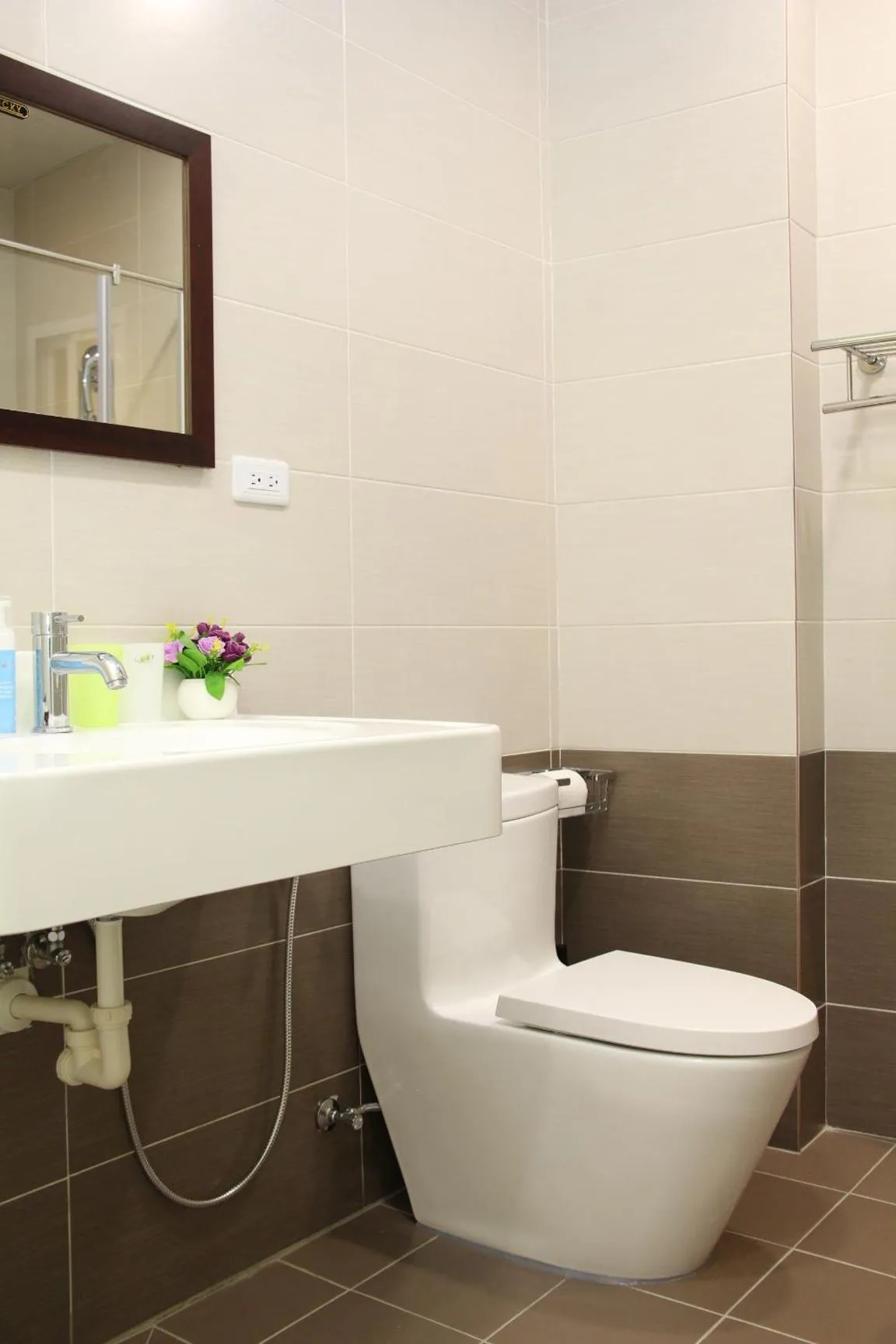 Bathroom in 良辰暖居