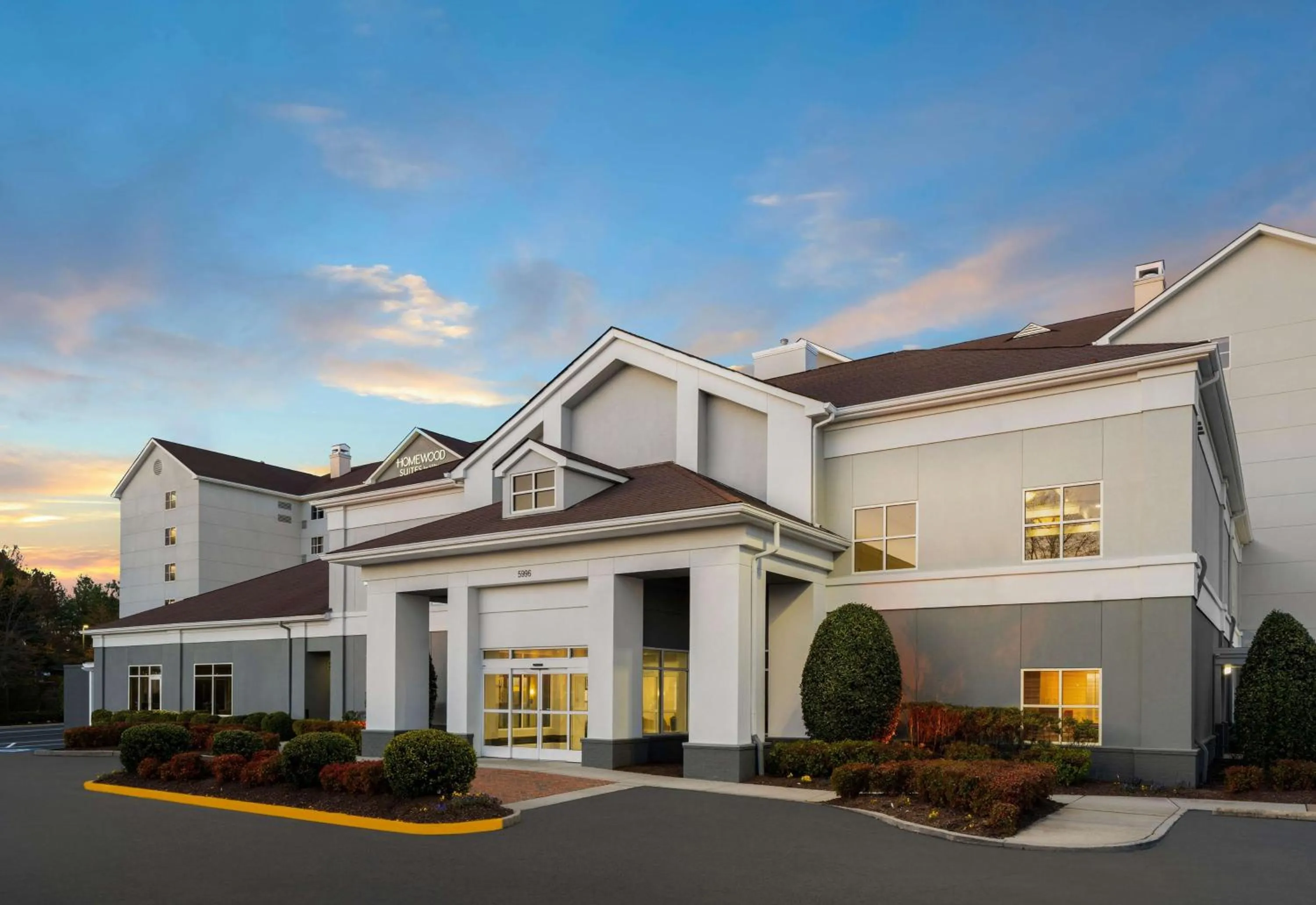 Property building in Homewood Suites by Hilton Richmond - Airport