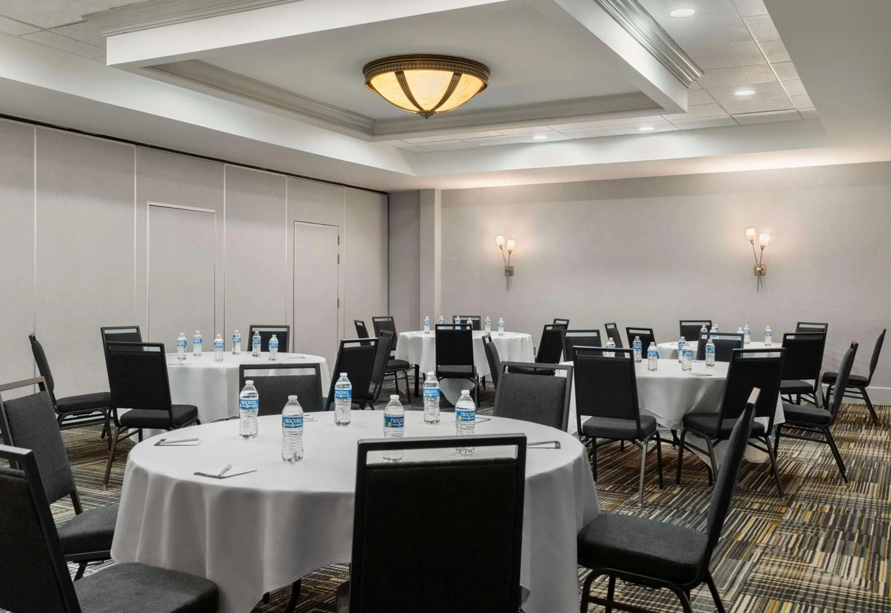 Meeting/conference room in Homewood Suites by Hilton Richmond - Airport