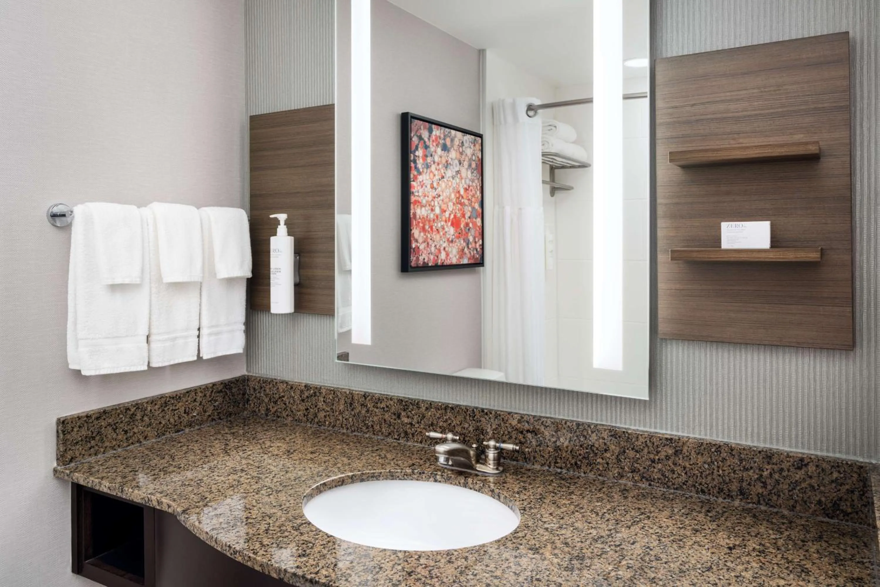 Bathroom in Hilton Garden Inn Huntsville South/Redstone Arsenal