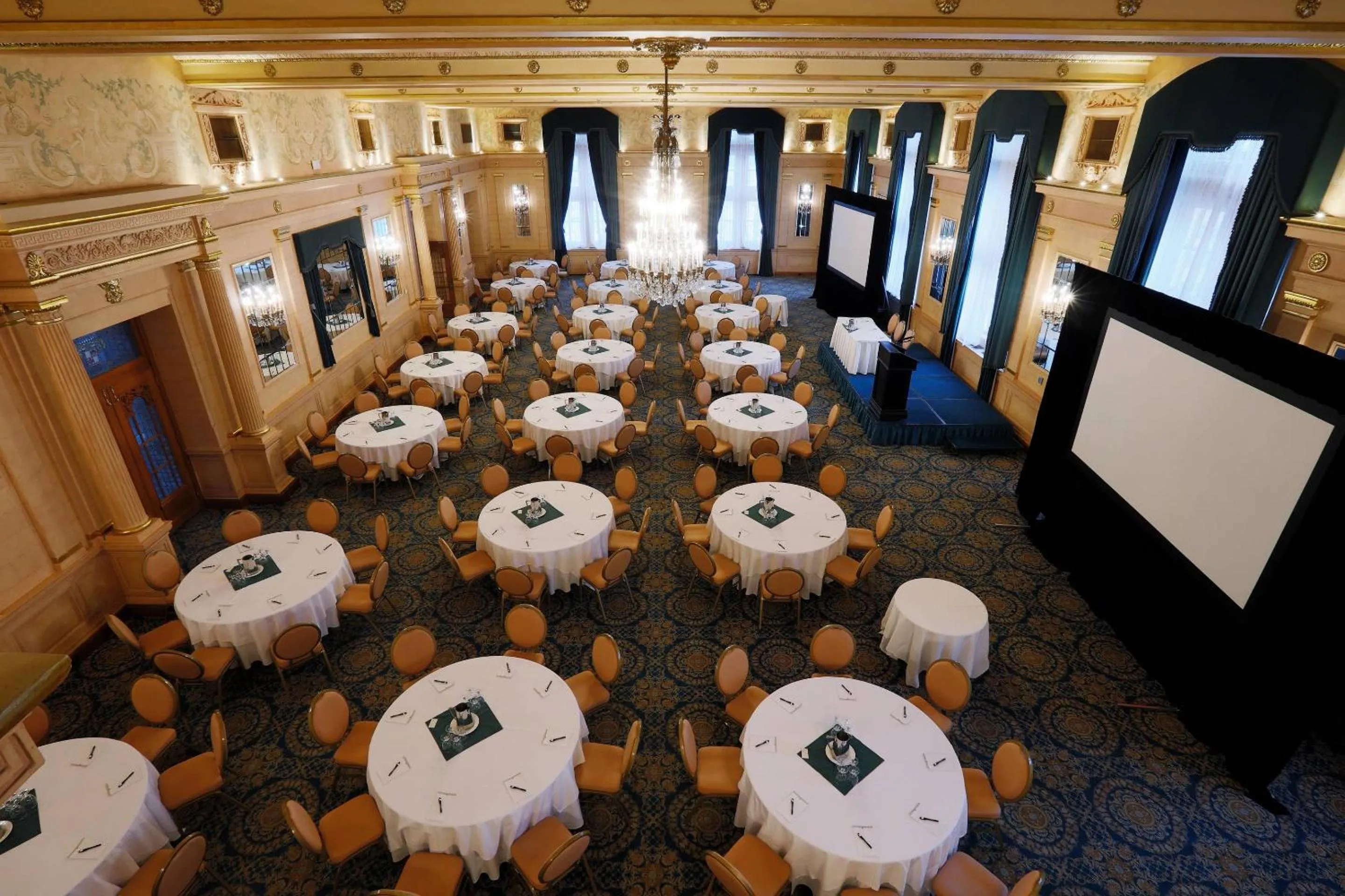 The Fort Garry Hotel, Spa and Conference Centre, an Ascend Collection Hotel
