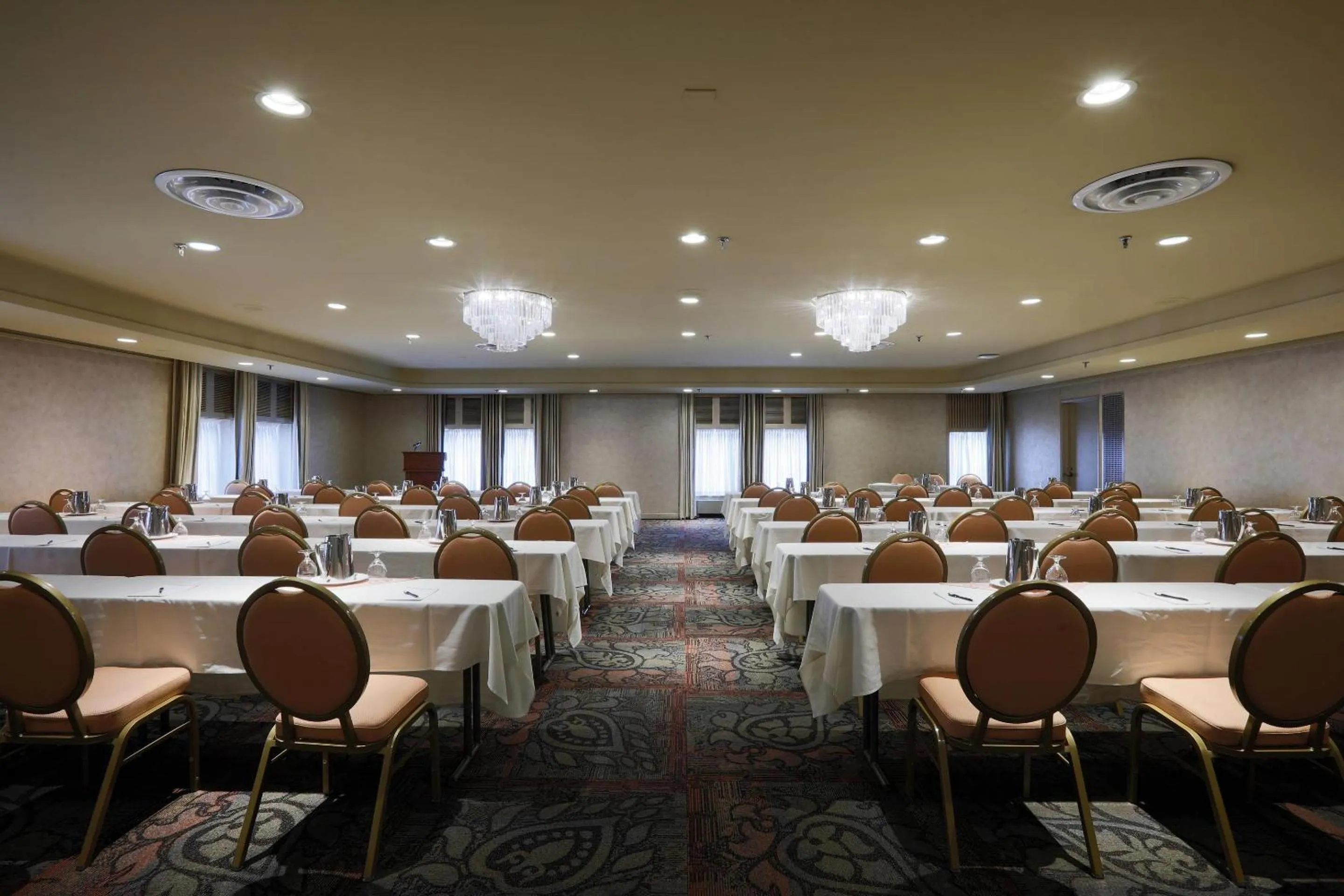 Meeting/conference room in The Fort Garry Hotel, Spa and Conference Centre, an Ascend Collection Hotel