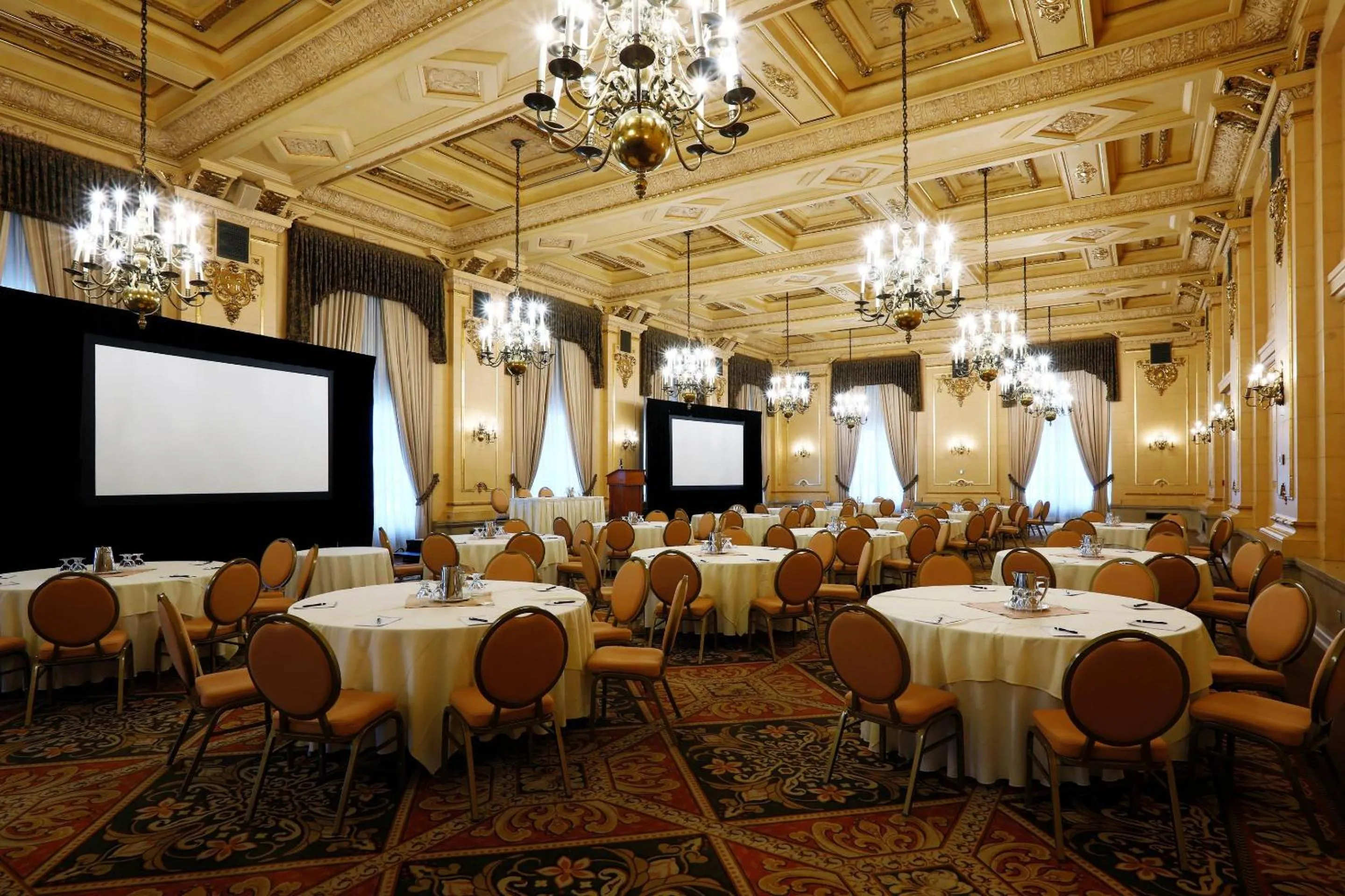 The Fort Garry Hotel, Spa and Conference Centre, an Ascend Collection Hotel