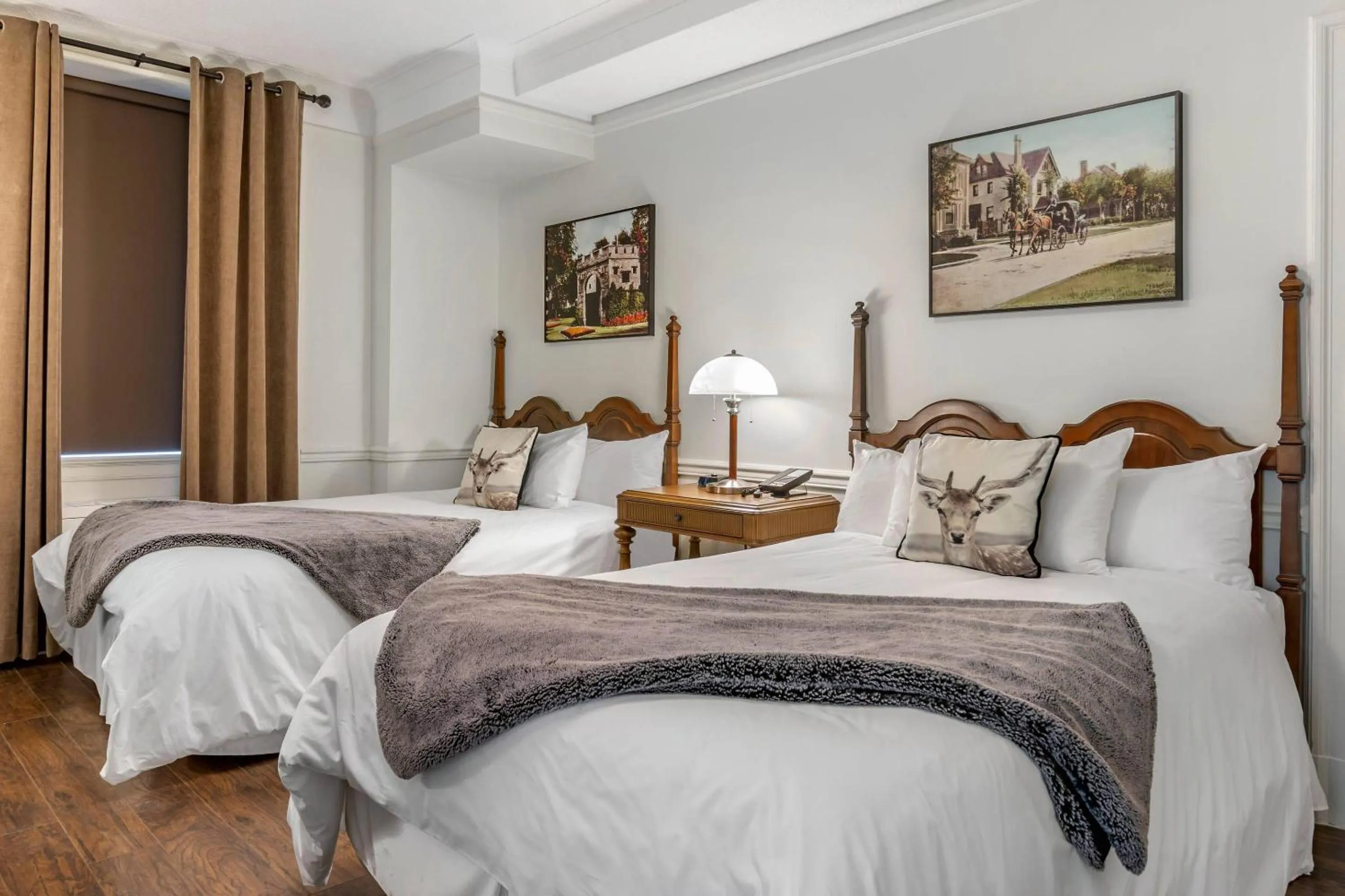 Double Room with Two Double Beds - Non-Smoking in The Fort Garry Hotel, Spa and Conference Centre, an Ascend Collection Hotel