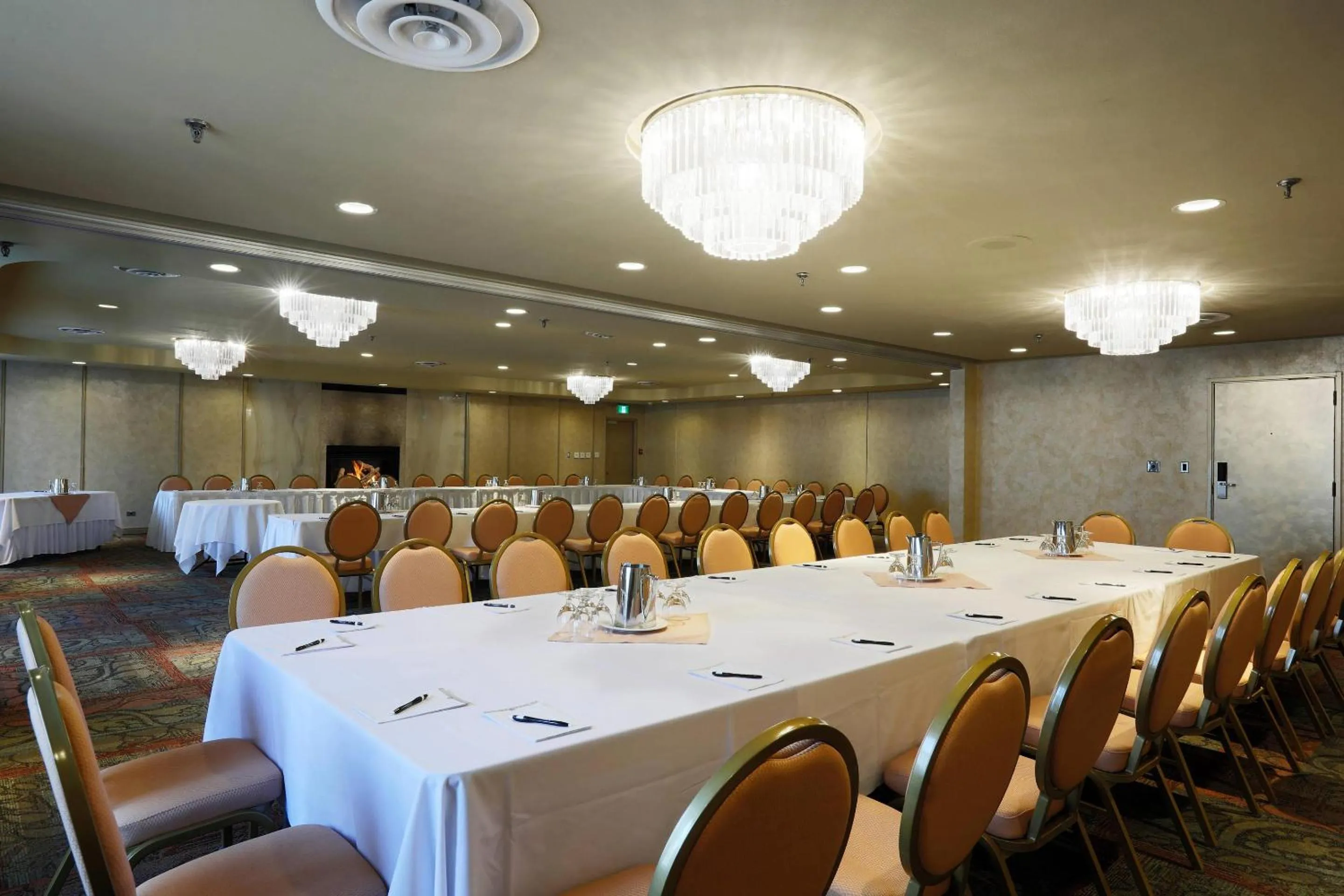 Meeting/conference room in The Fort Garry Hotel, Spa and Conference Centre, an Ascend Collection Hotel
