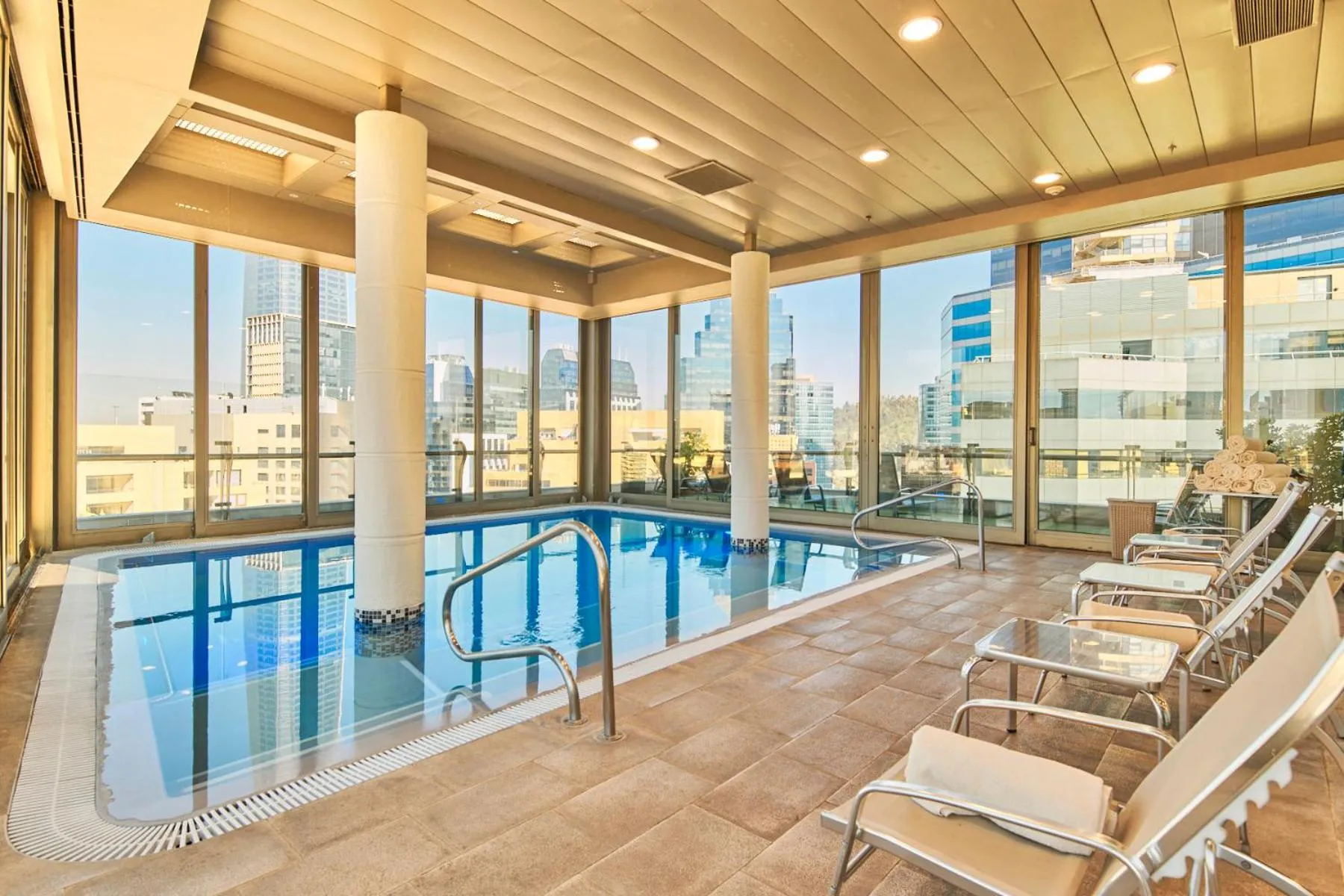 Pool view in Plaza El Bosque Ebro