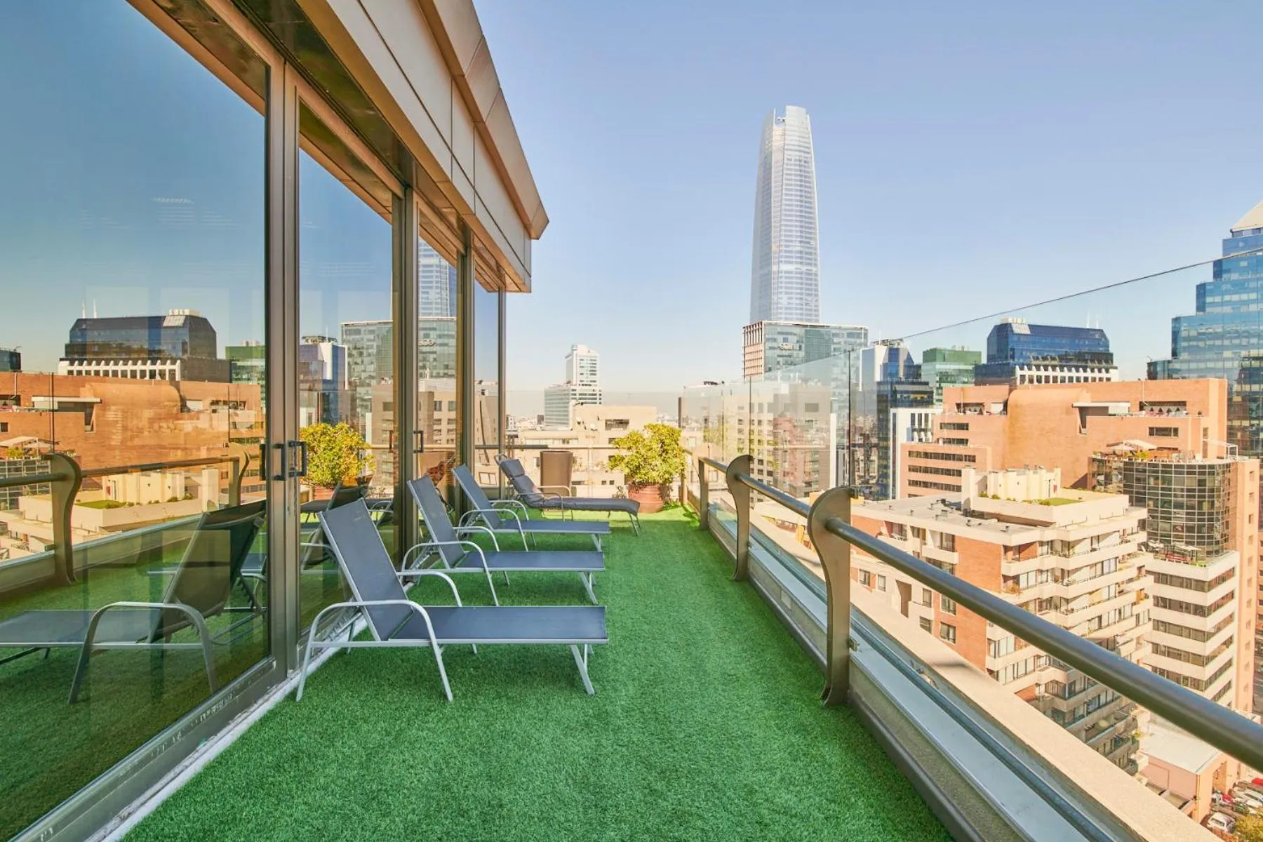 Property building in Plaza El Bosque Ebro