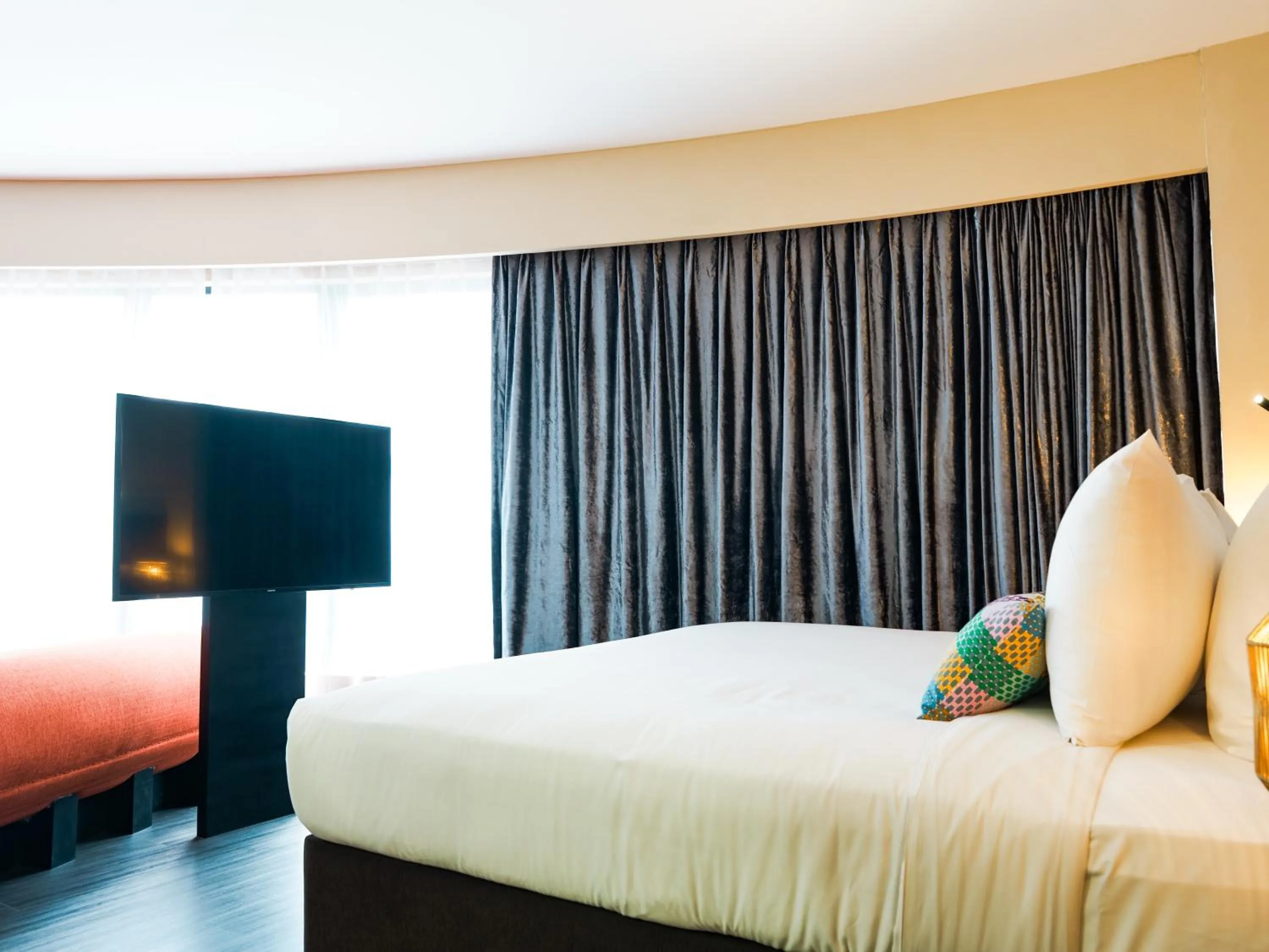 Photo of the whole room, Bed in Starus Hotel Bukit Bintang