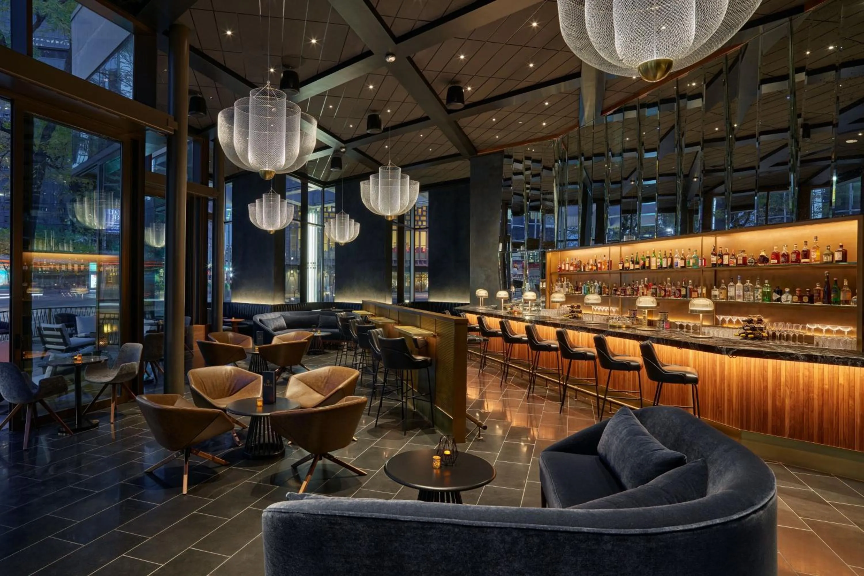 Lounge or bar in Sheraton Denver Downtown Hotel