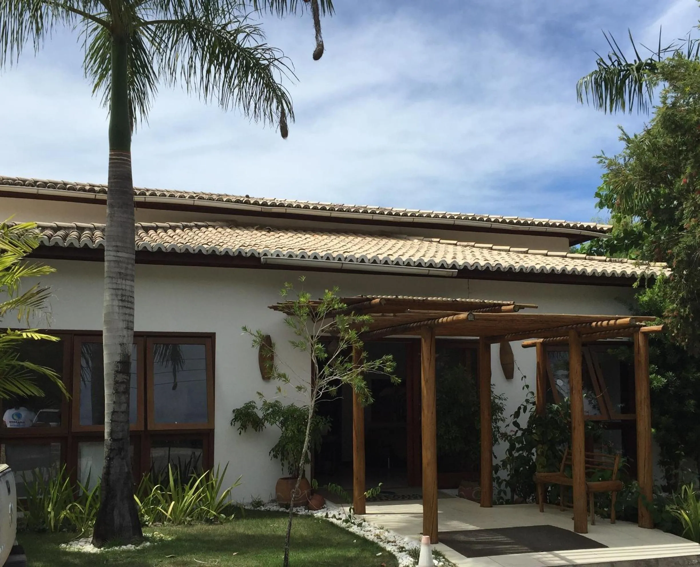 Facade/entrance in Enseada dos Corais Praia Hotel