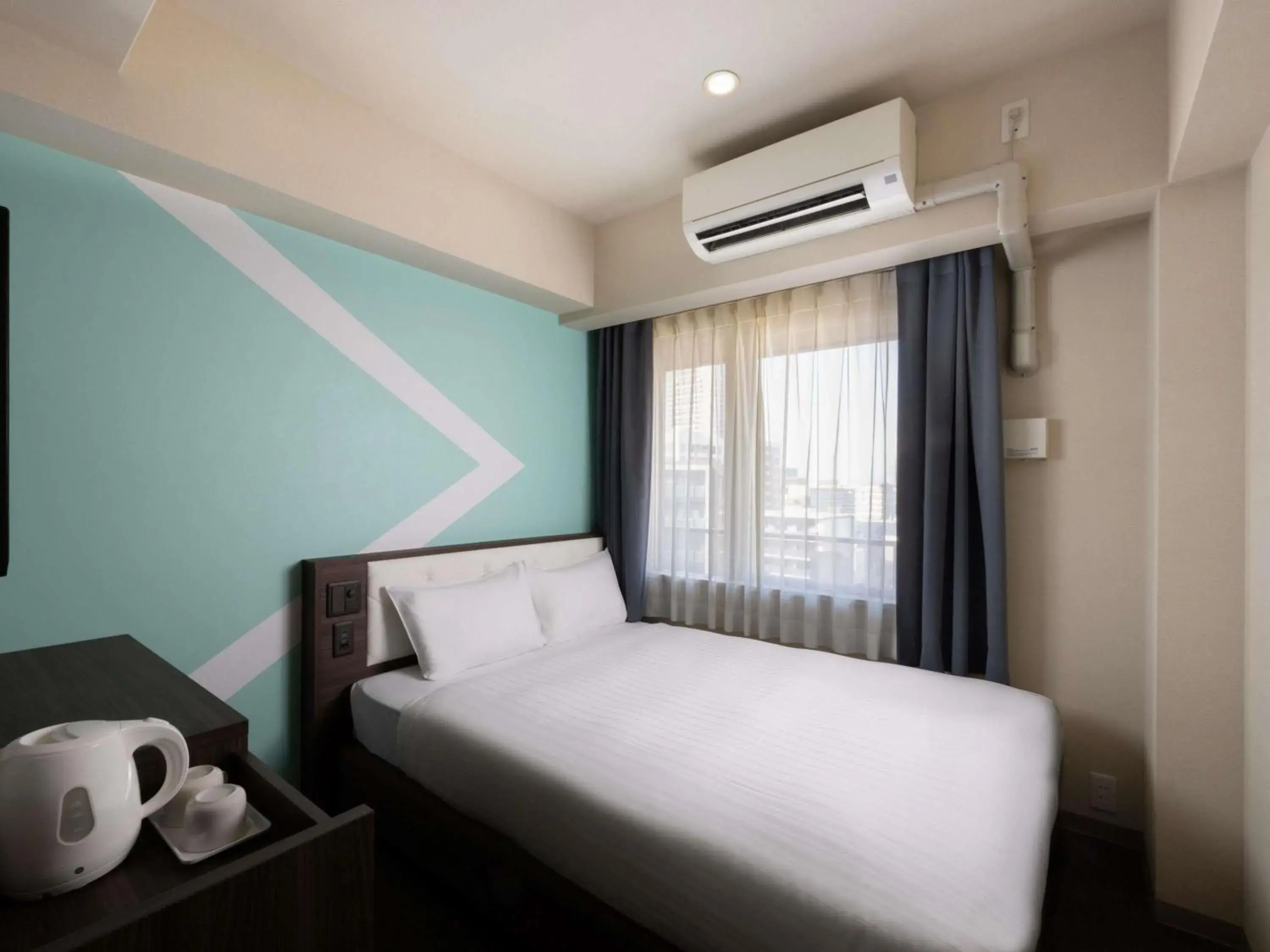 Standard Double Room - Non-Smoking in ibis Budget Osaka Umeda Standard Double Room - Non-Smoking in ibis Budget Osaka Umeda