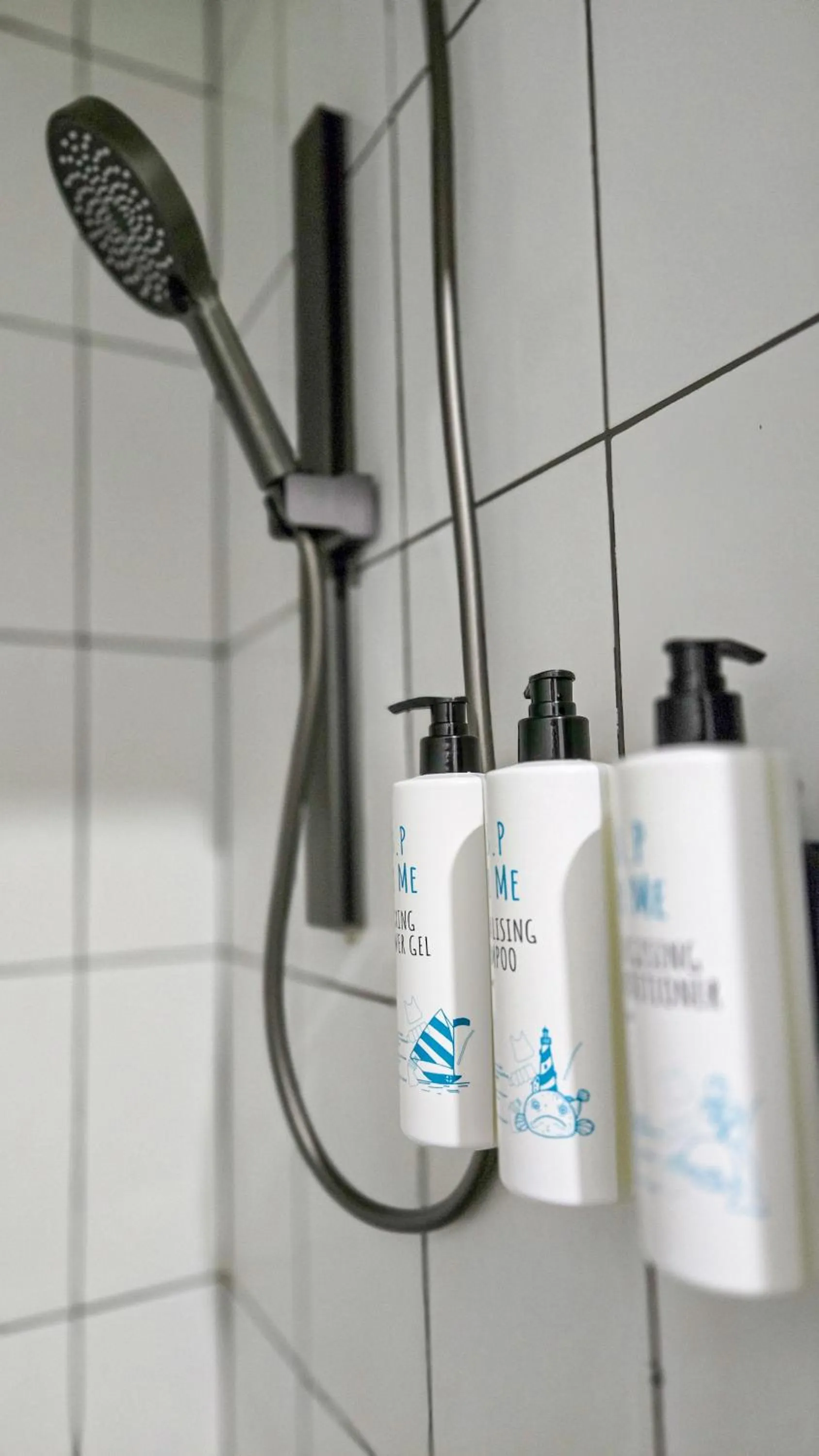 Shower in Alpin Motel & Conference Centre