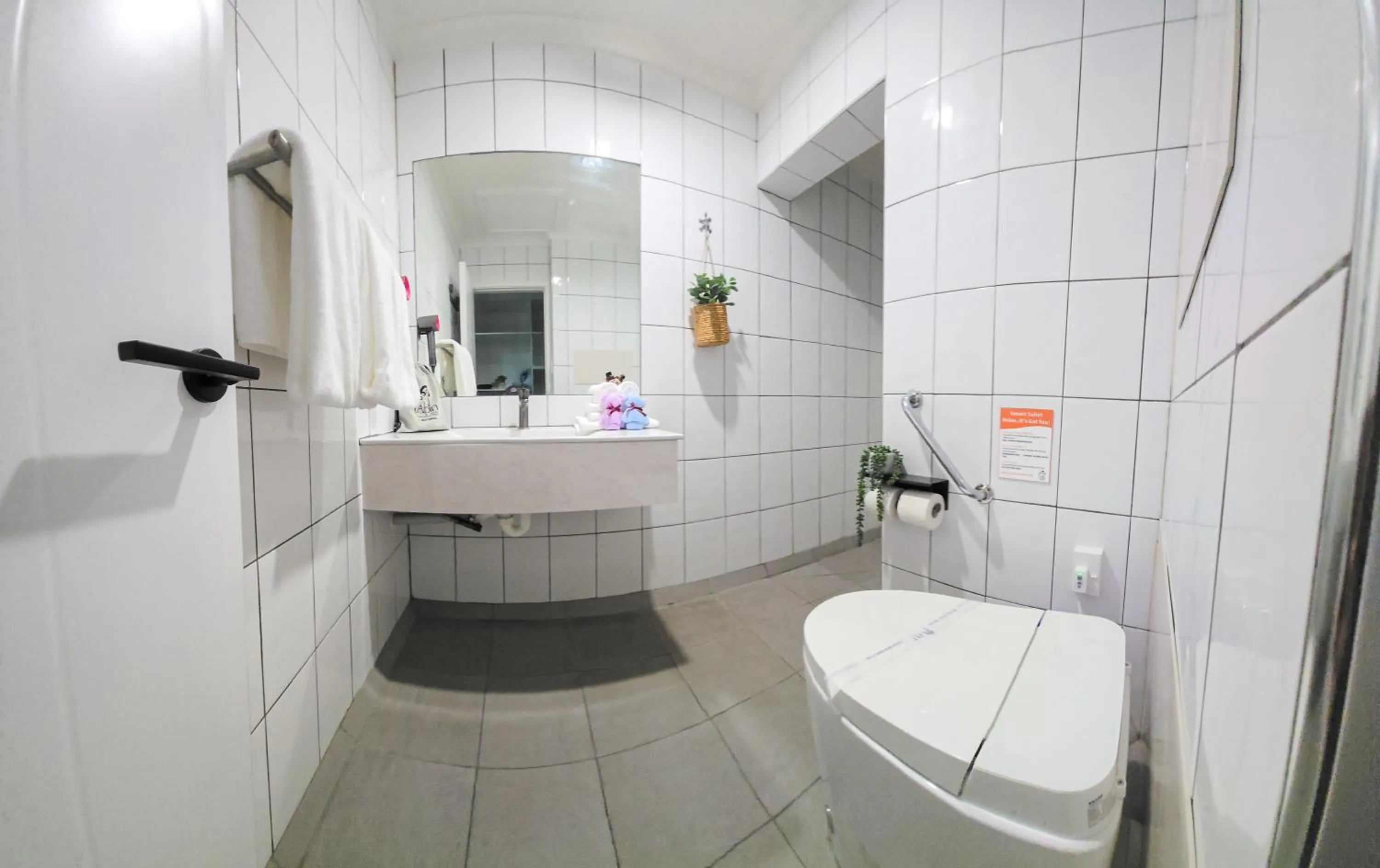 Toilet in Alpin Motel & Conference Centre