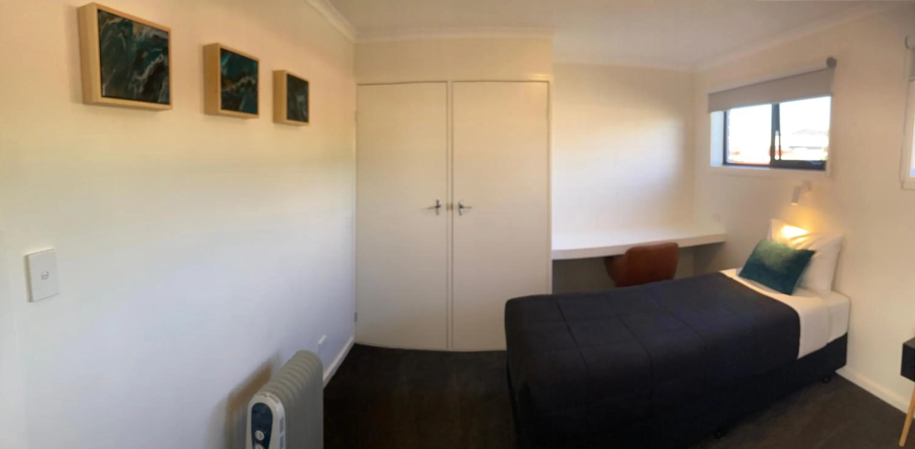 Bed in Anchor Wheel Motel