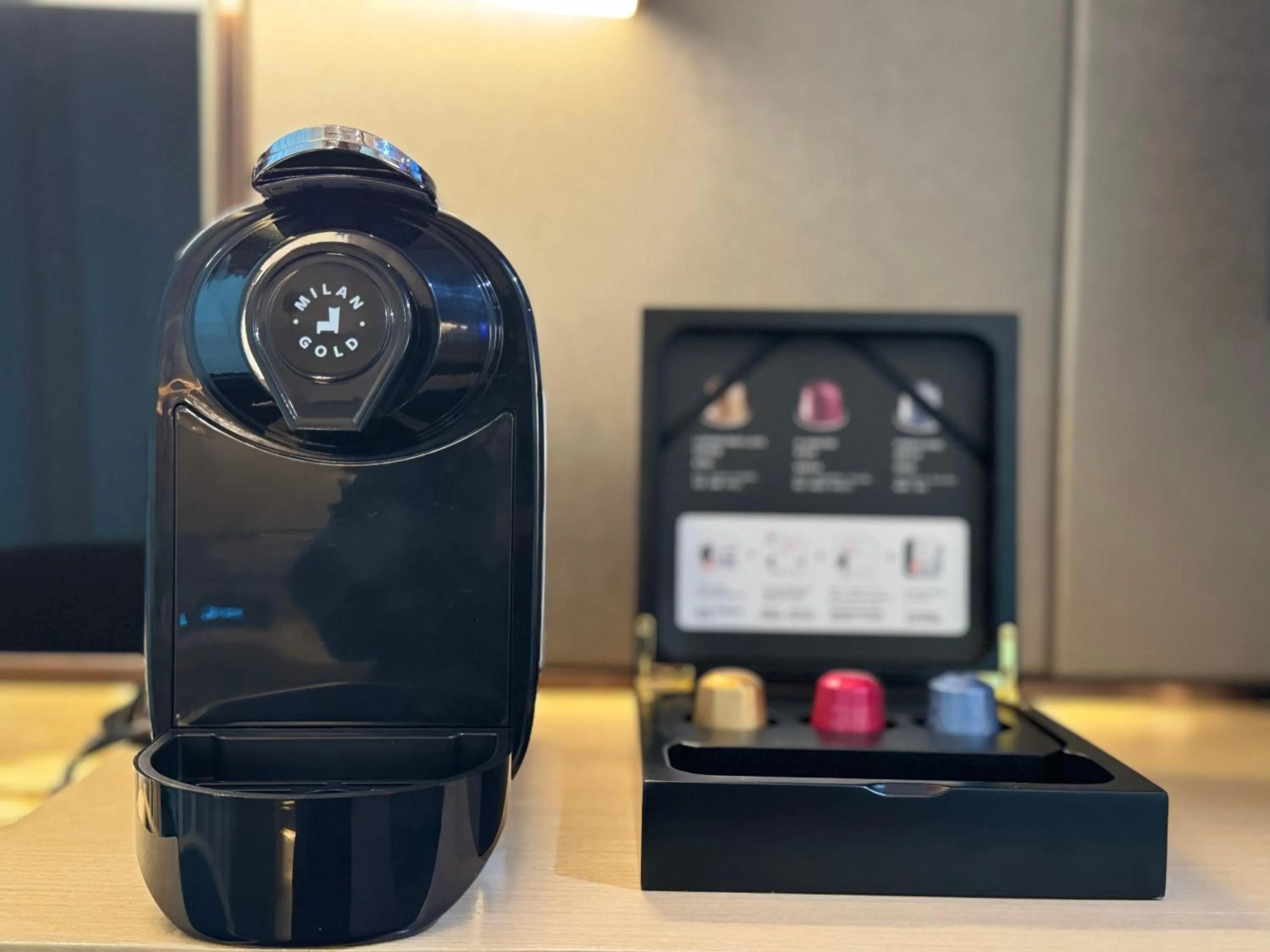 Coffee/tea facilities in Howard Johnson Paragon Hotel Beijing