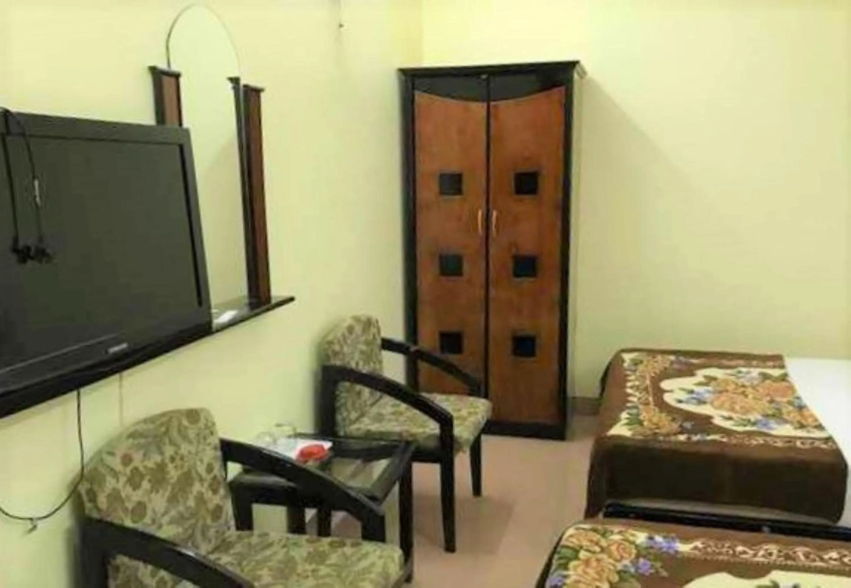 Bed in Cat Phu Hotel