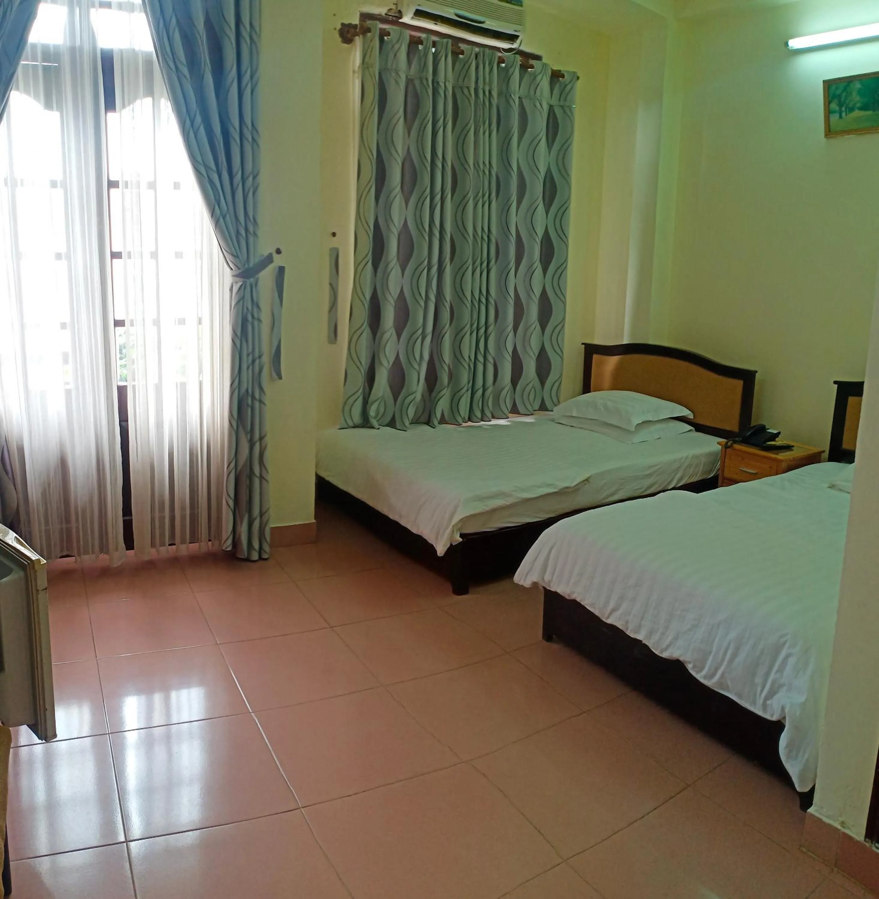 Bedroom, Bed in Cat Phu Hotel