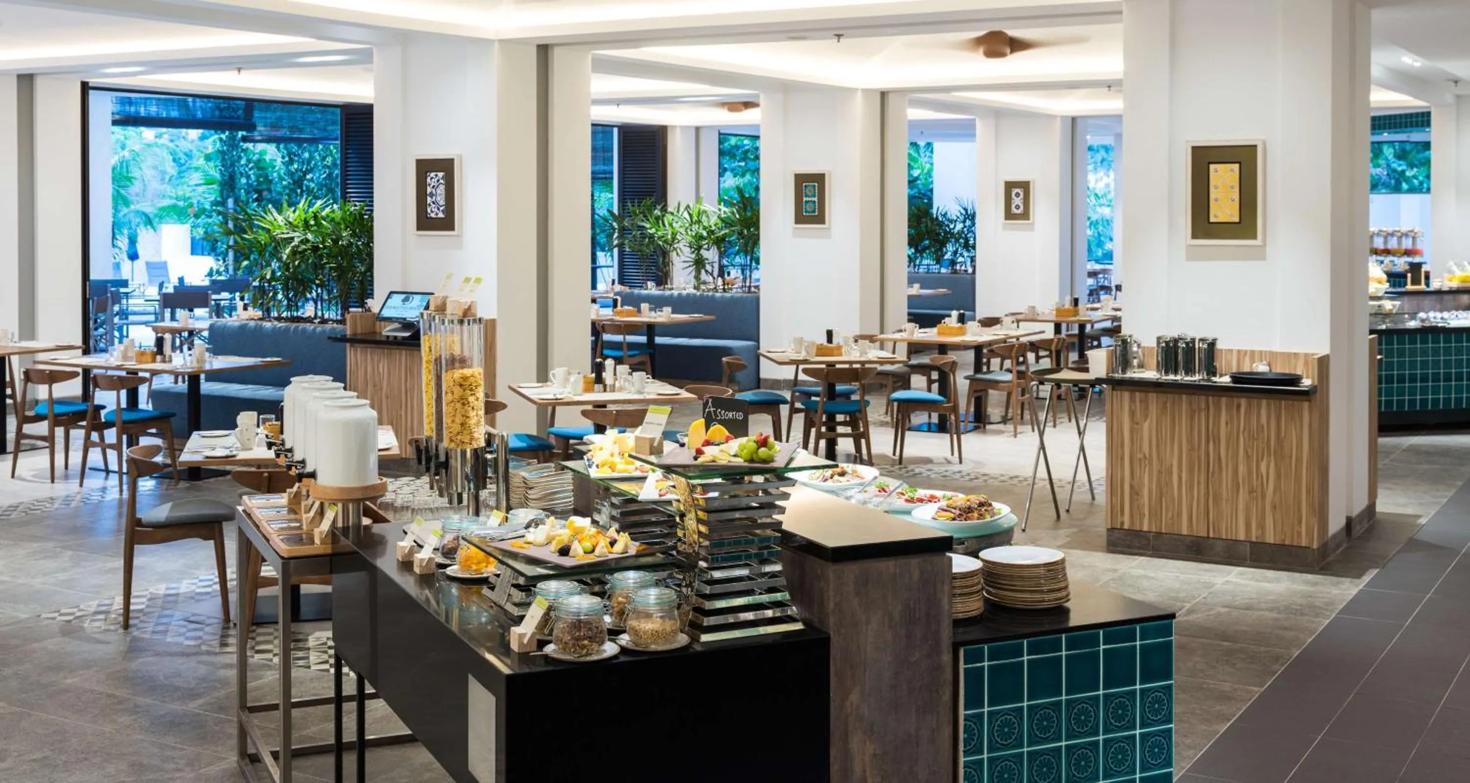 Restaurant/places to eat in DoubleTree Resort by Hilton Hotel Penang
