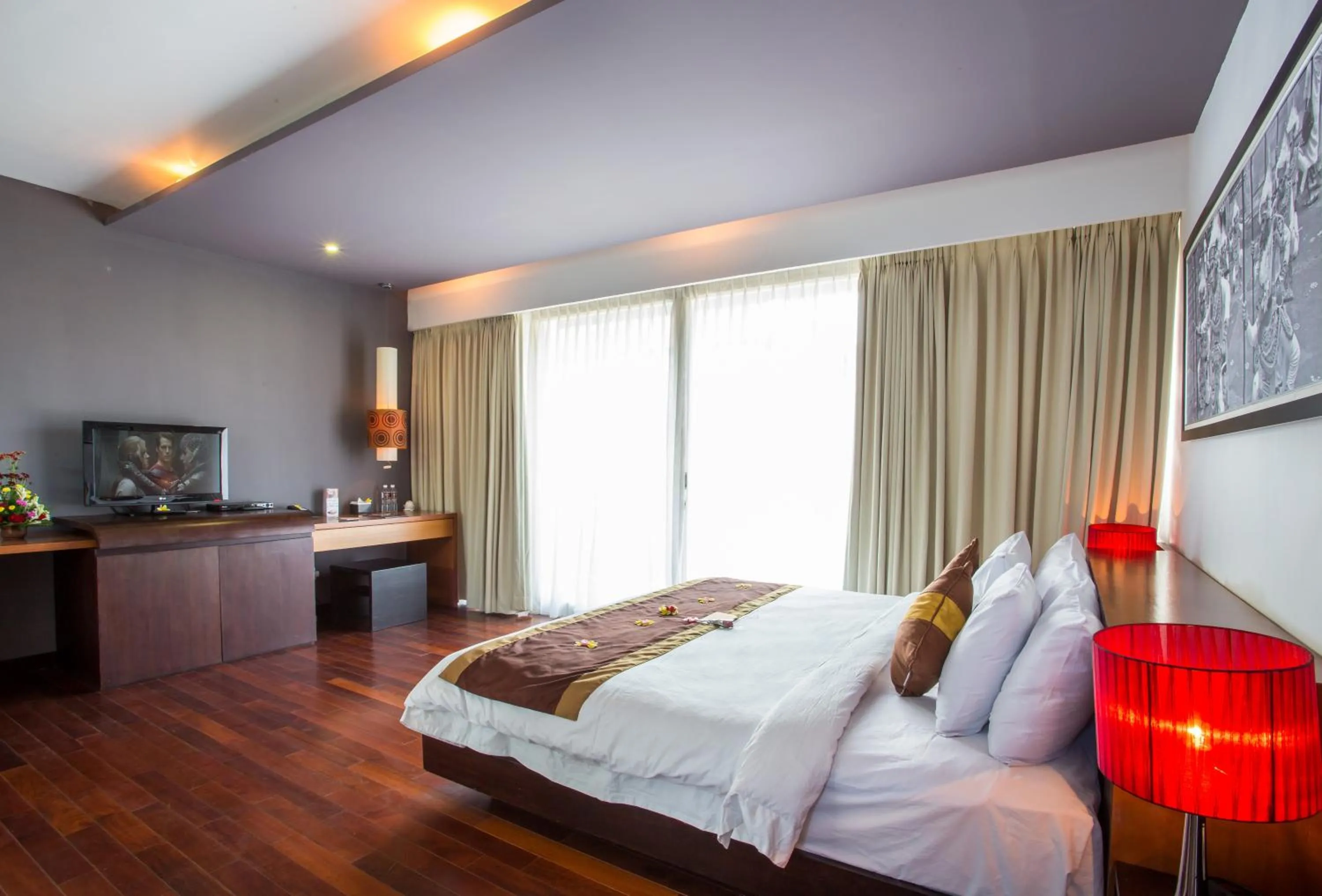 Photo of the whole room, Bed in Jay's Villa Umalas