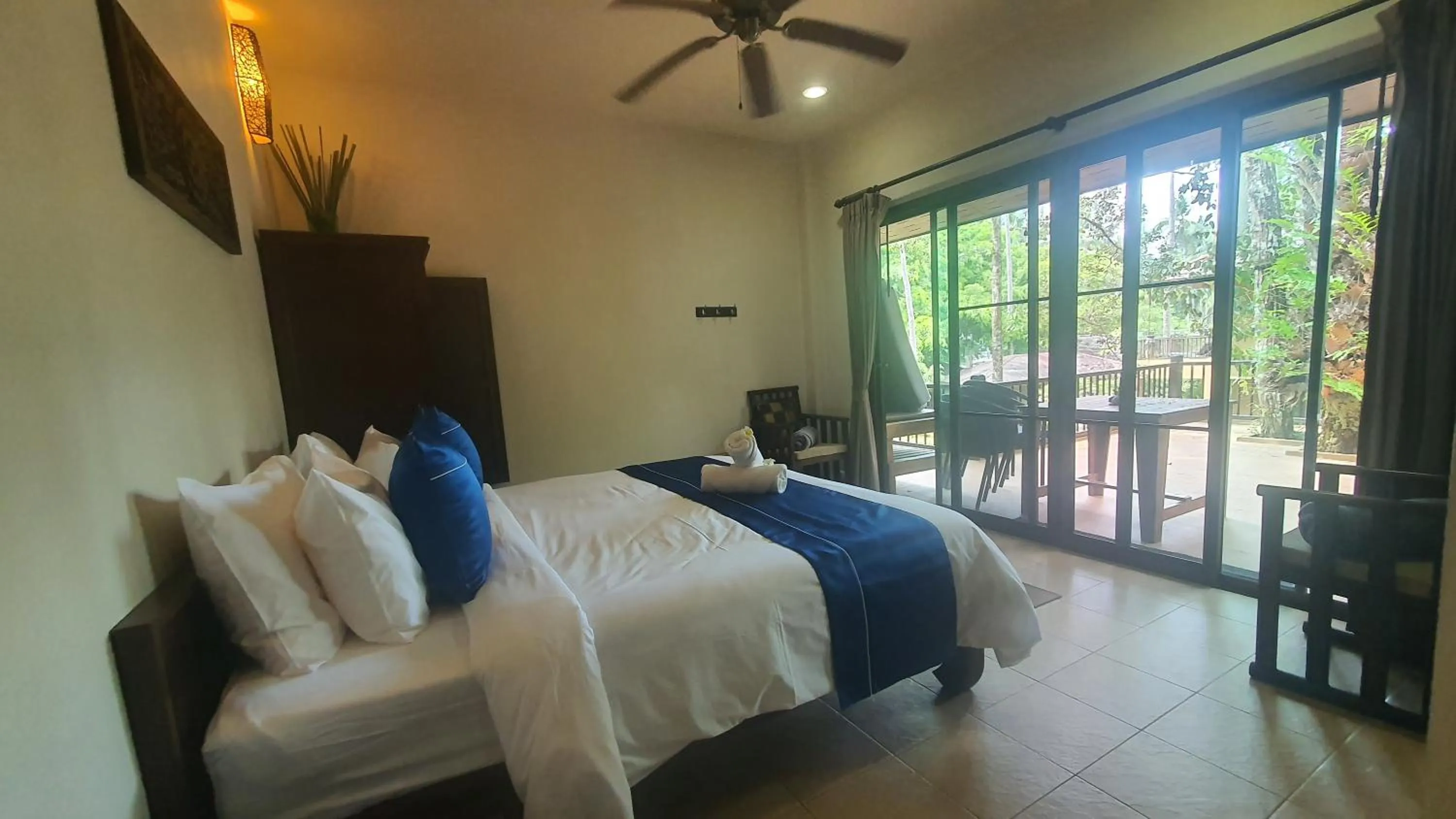 Bedroom, Bed in KhaoTong Villa at Melina's