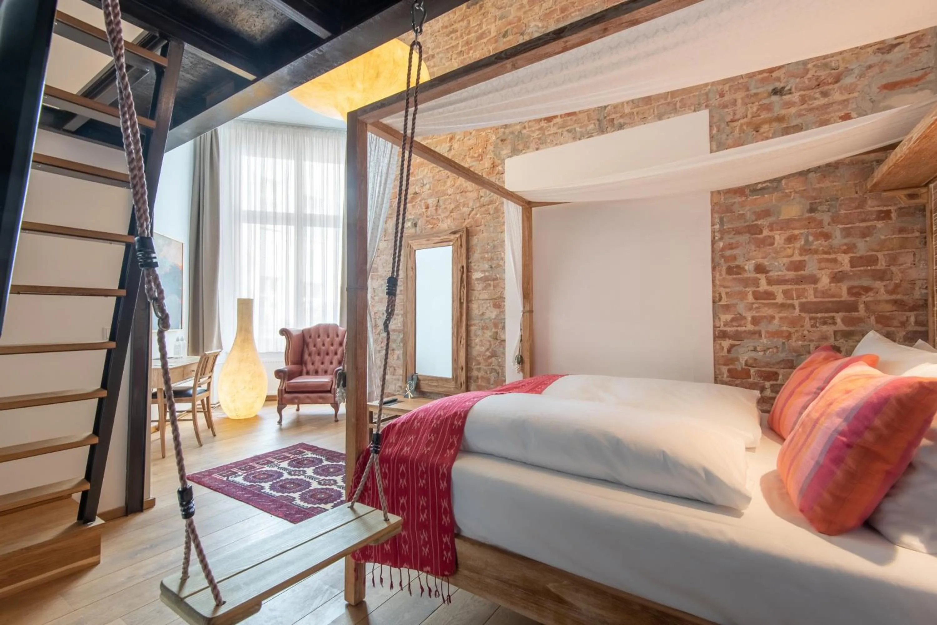 Bedroom, Bed in Lulu Guldsmeden