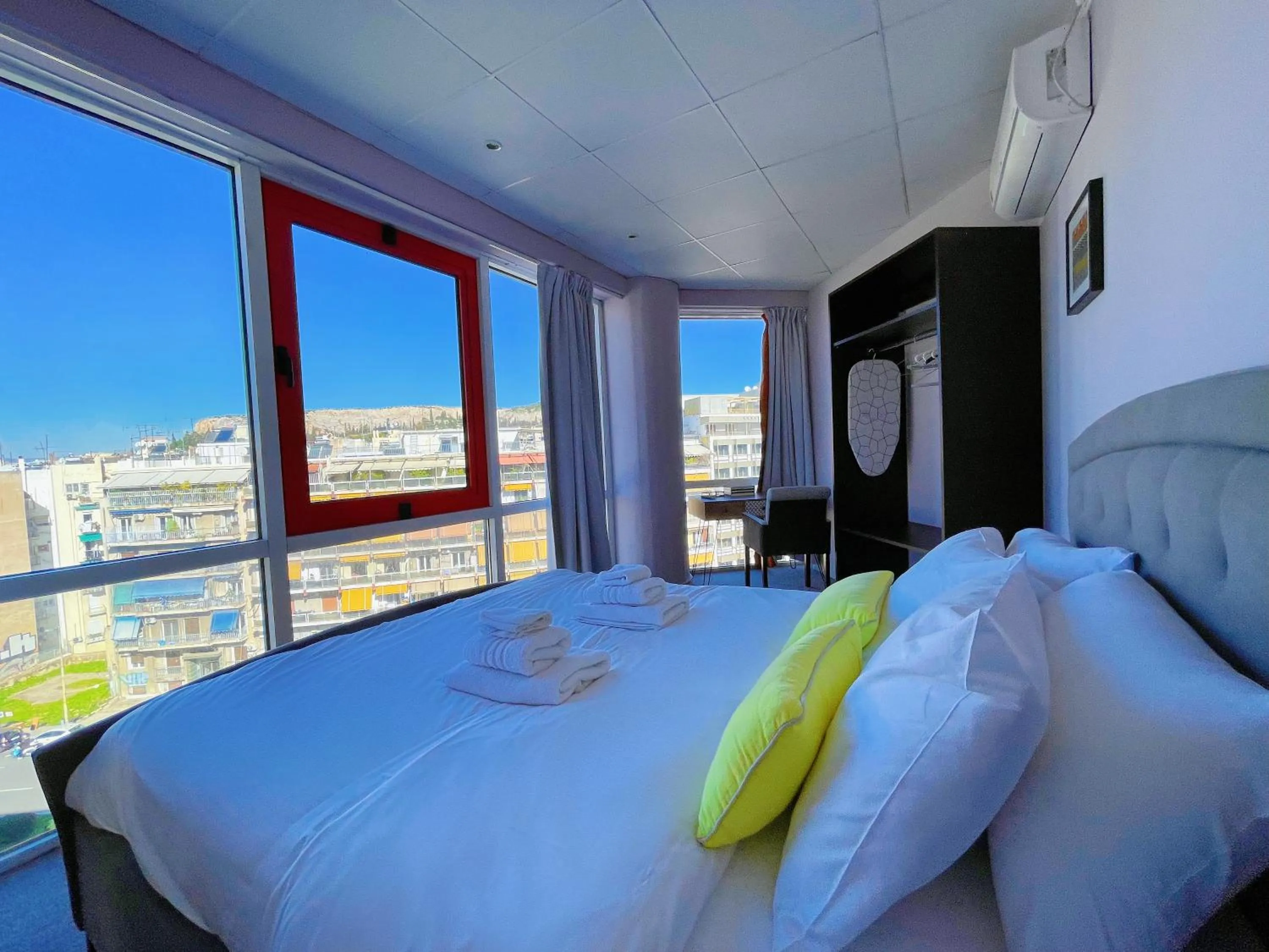 Bedroom in WSD Baia Acropolis Hotel Apartment