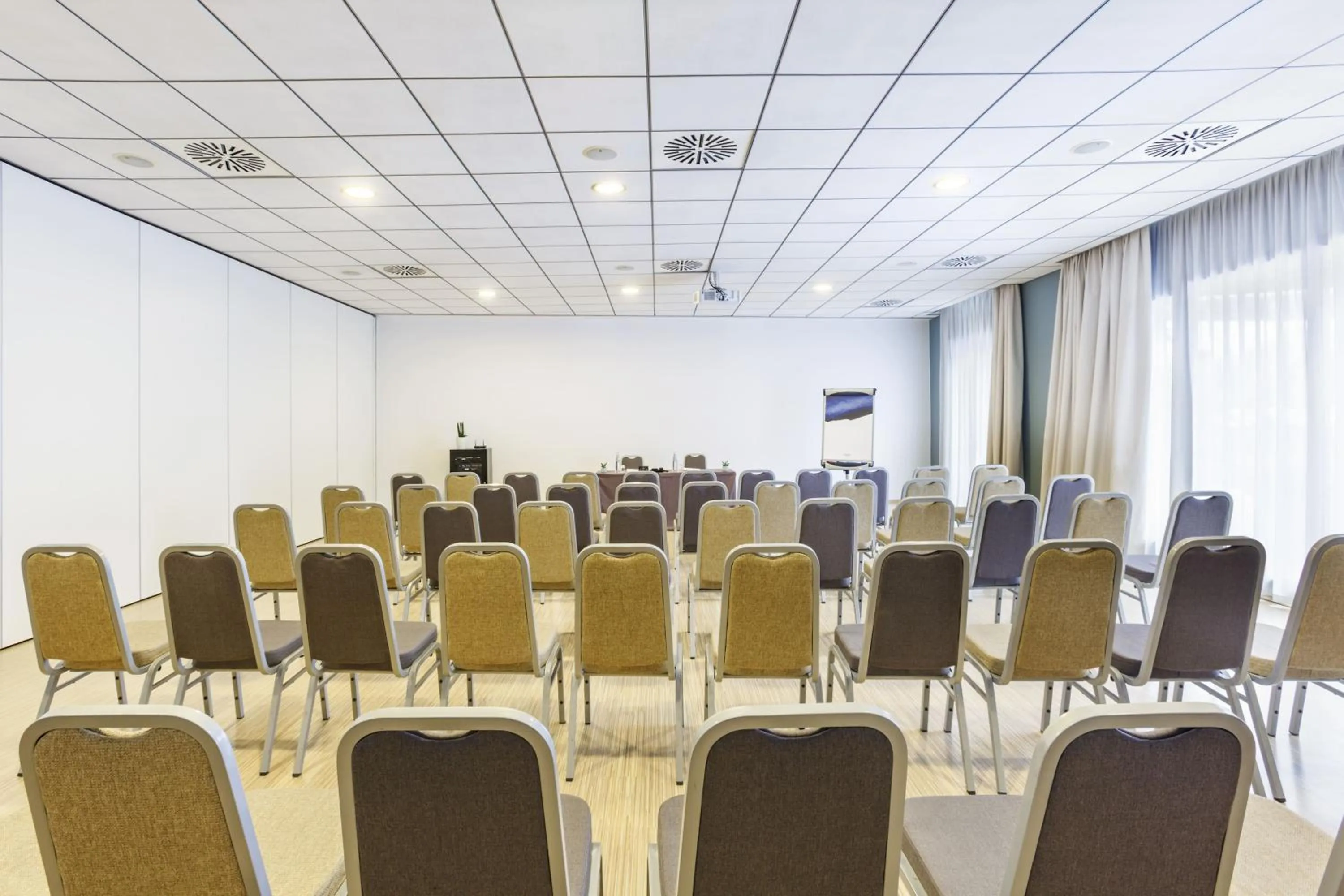Meeting/conference room in voco Venice Mestre - The Quid by IHG