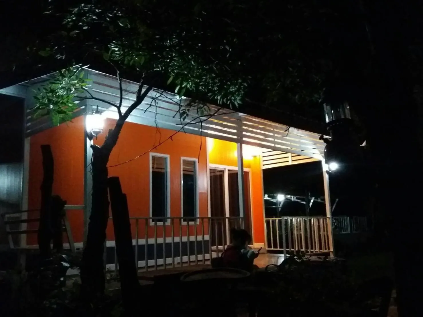 Street view in Heuan Na Khee